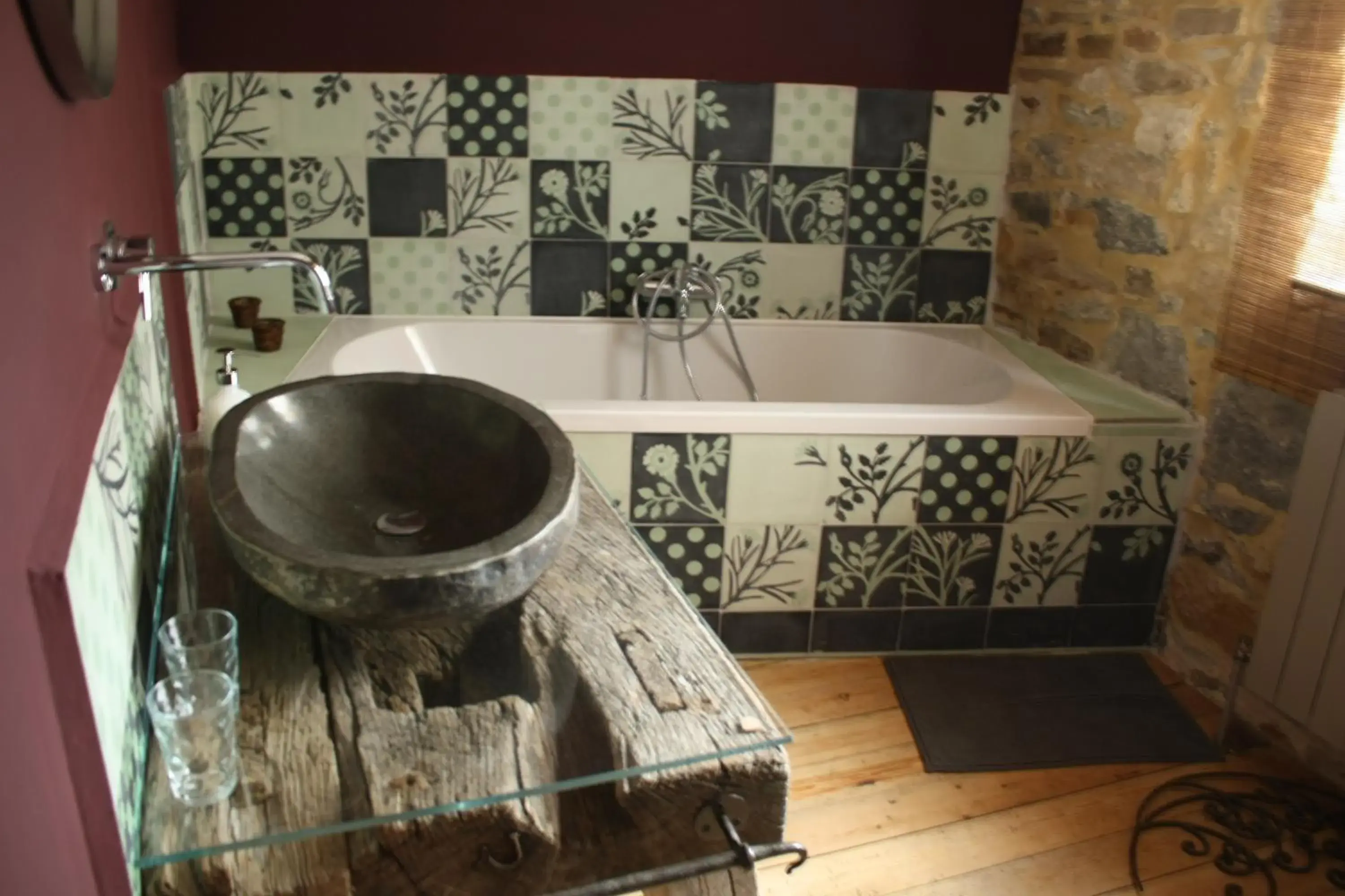 Double Room with Private Bathroom - single occupancy in La lune en bulles Double Room with Private Bathroom - single occupancy in La lune en bulles