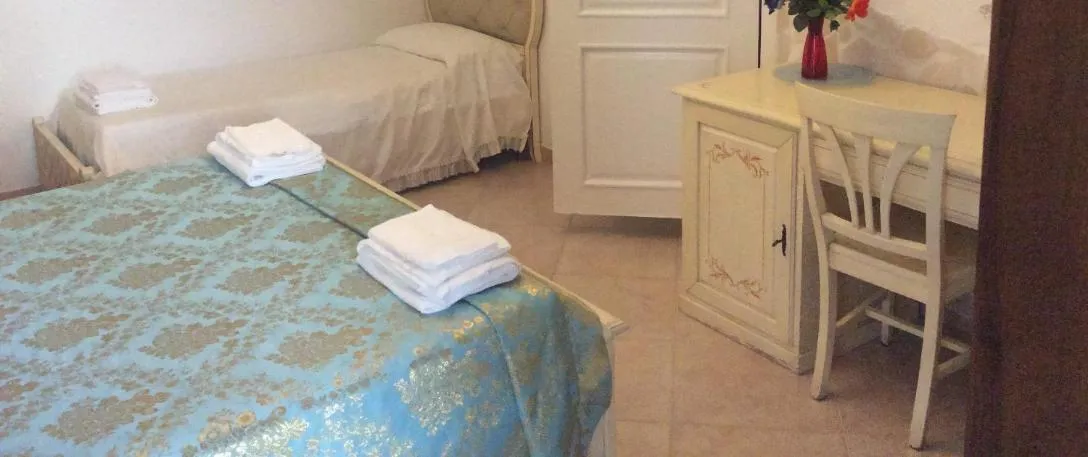 Bed in B&B Delle Rose