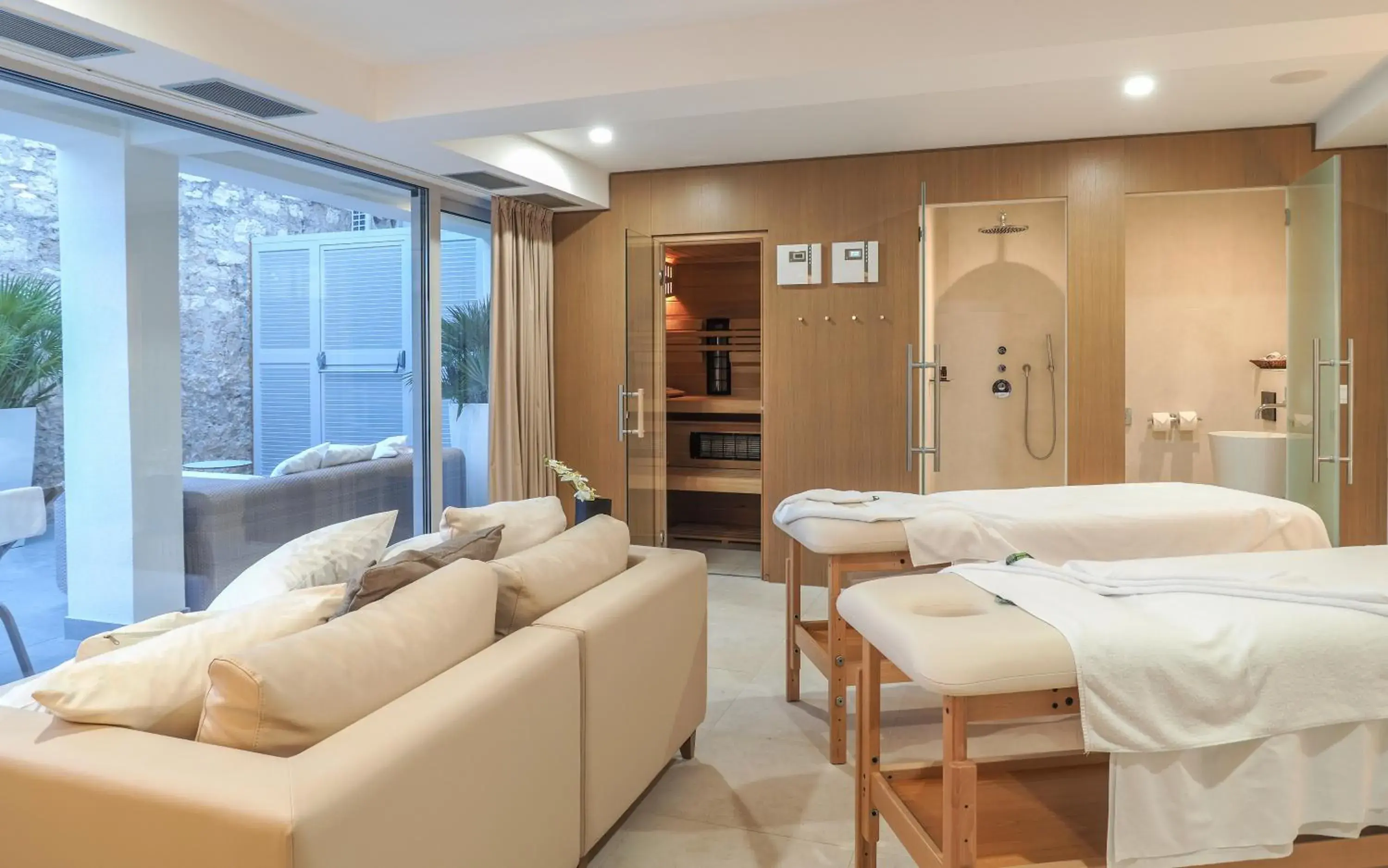 Massage, Bed in Adriana Hvar Spa Hotel Massage, Bed in Adriana Hvar Spa Hotel