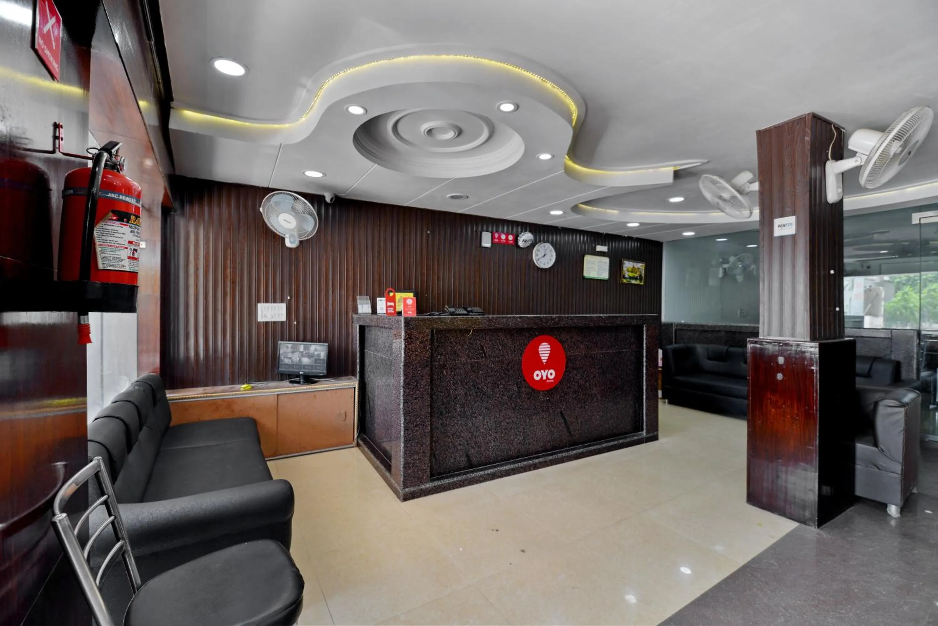 Lobby or reception in Hotel O by OYO NR Inn