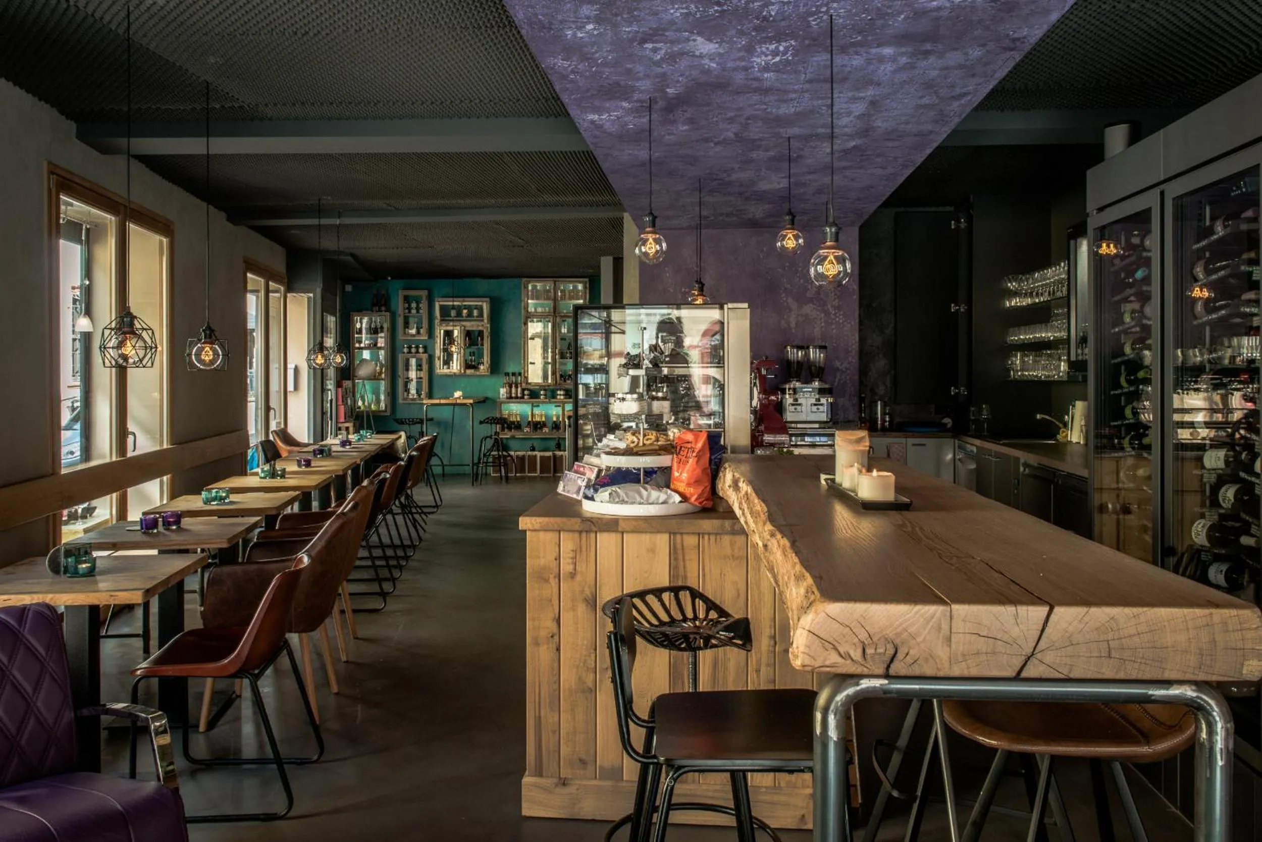 Restaurant/places to eat in Hotel - Weinbar FAHR AWAY