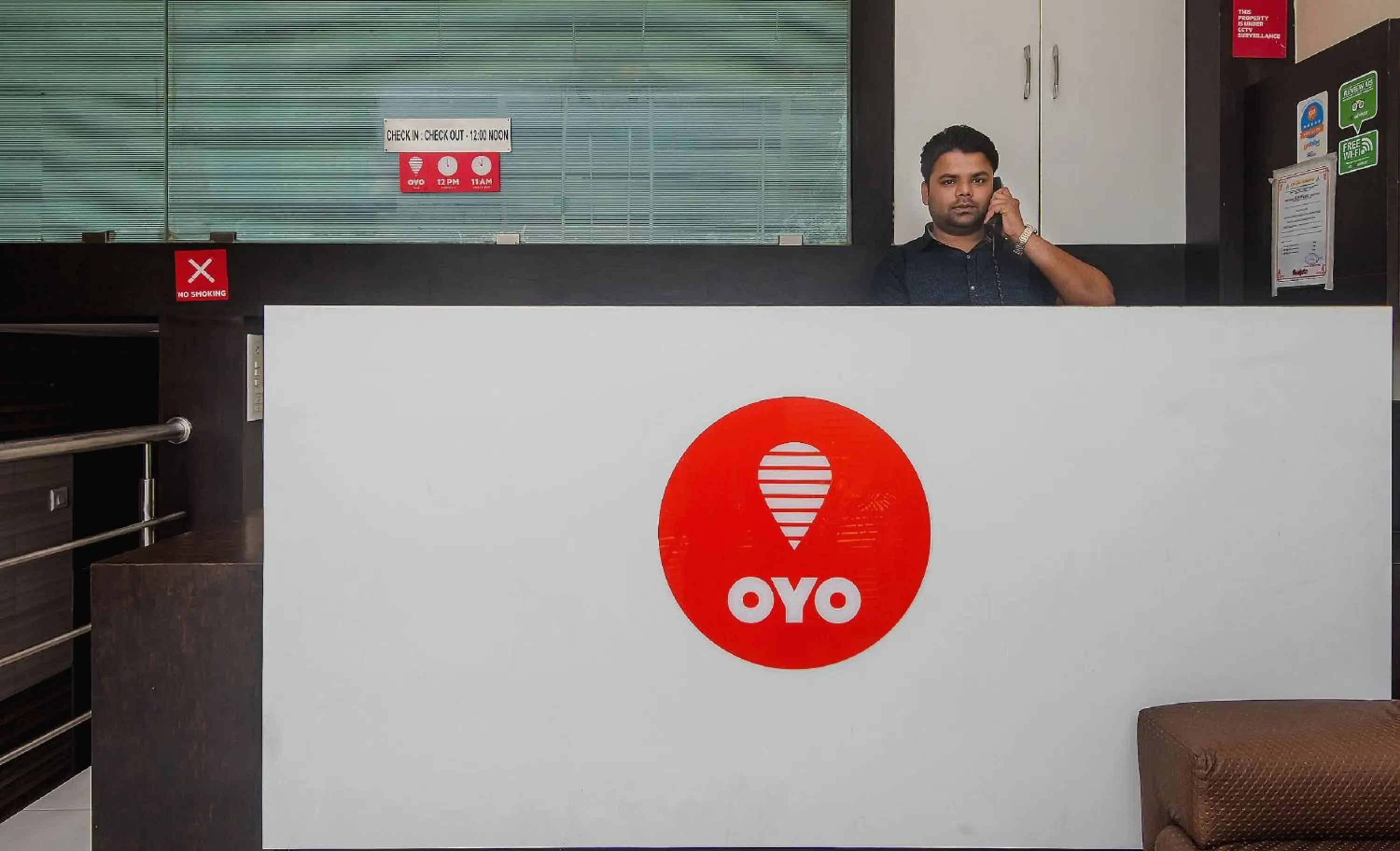 Lobby or reception in Hotel O Alfa Grand Near Chhatrapati Shivaji International Airport Lobby or reception in Hotel O Alfa Grand Near Chhatrapati Shivaji International Airport