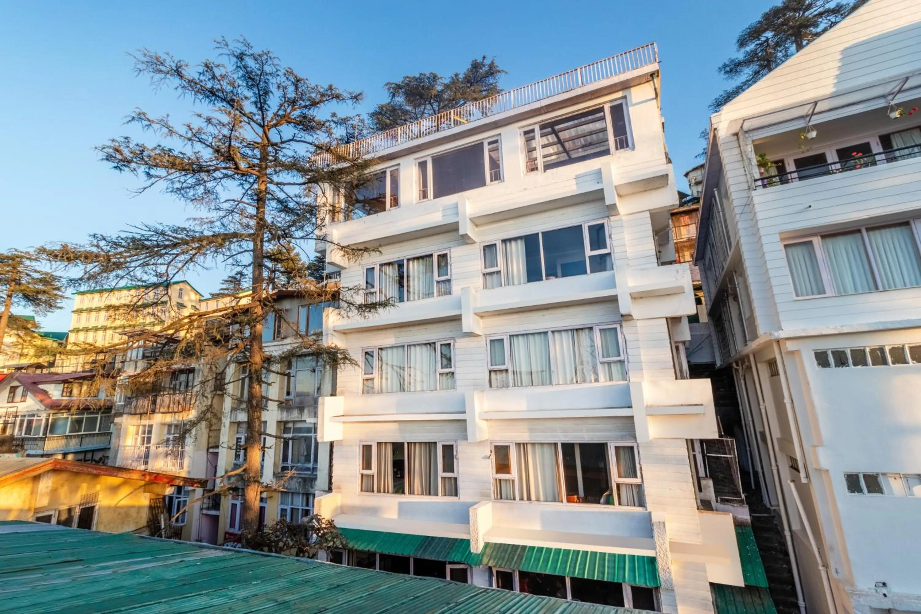 Facade/entrance in Treebo Maharaja, Near Mall Road