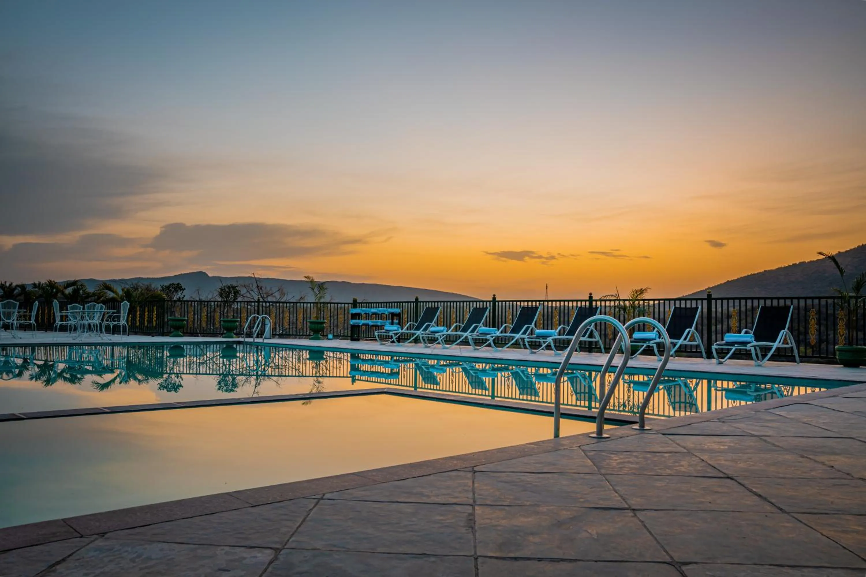 Swimming pool in Tree of Life Vantara Resort & Spa