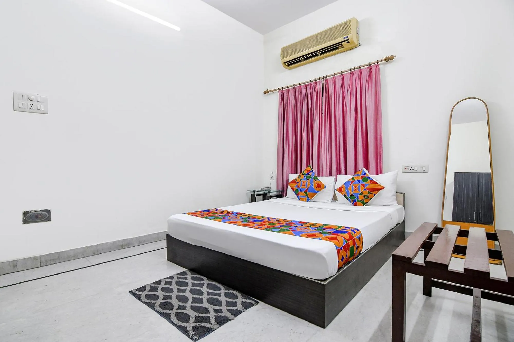 Deluxe Room - single occupancy in FabHotel Next Generation