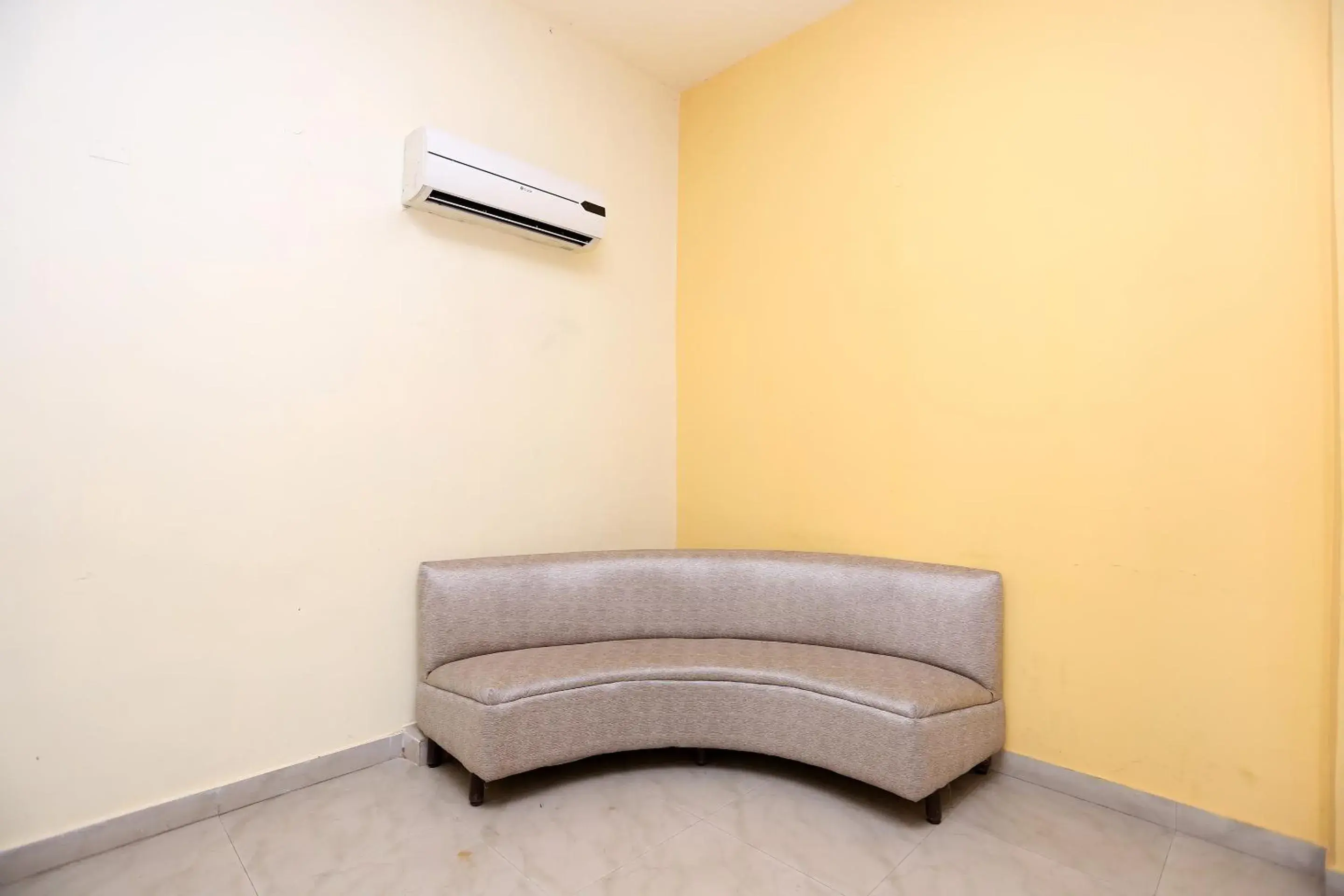 Lobby or reception in Super Collection O Church View Near St. Thomas's Church Lobby or reception in Super Collection O Church View Near St. Thomas's Church