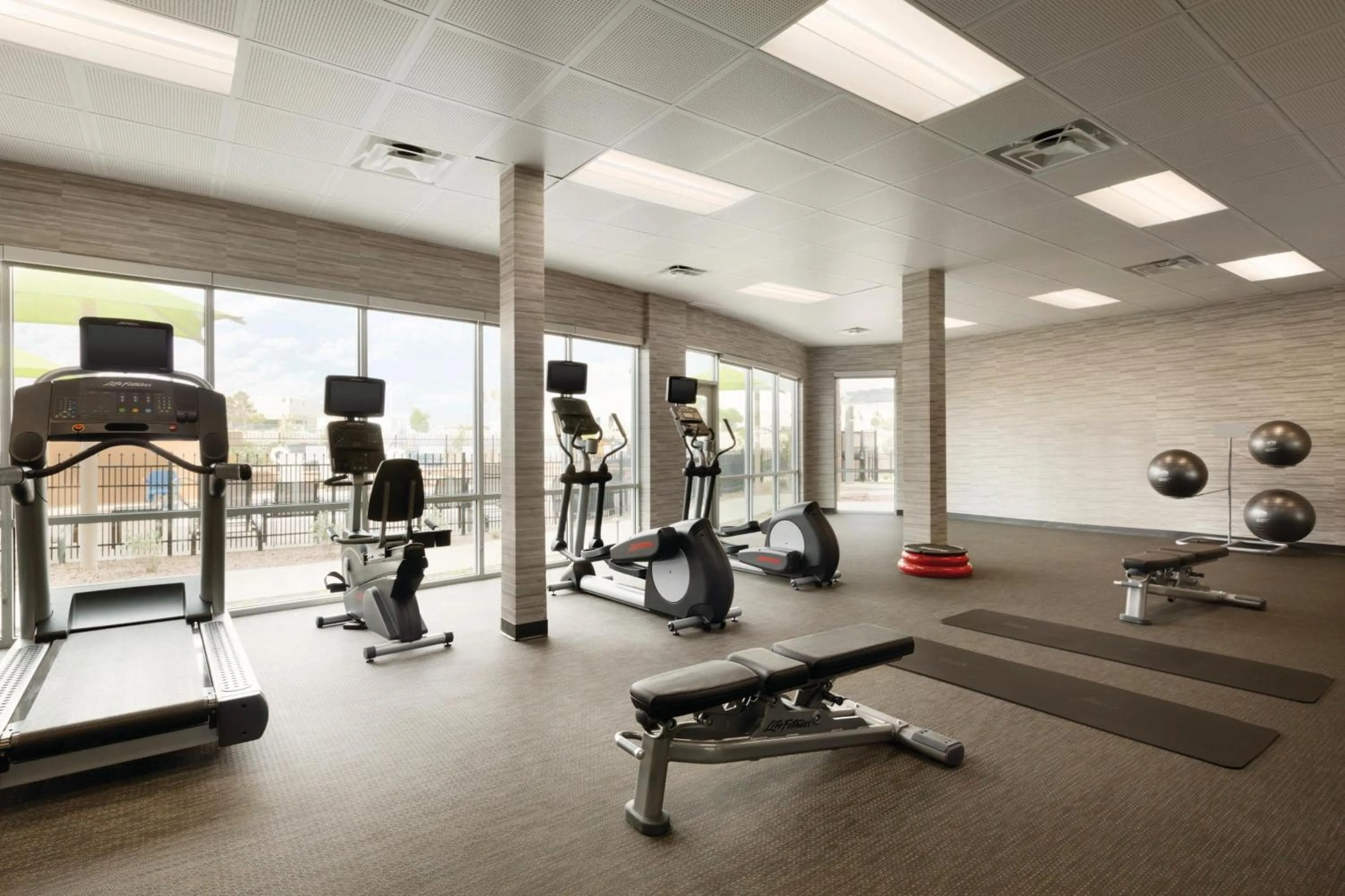 Fitness centre/facilities in Courtyard by Marriott El Paso East/I-10