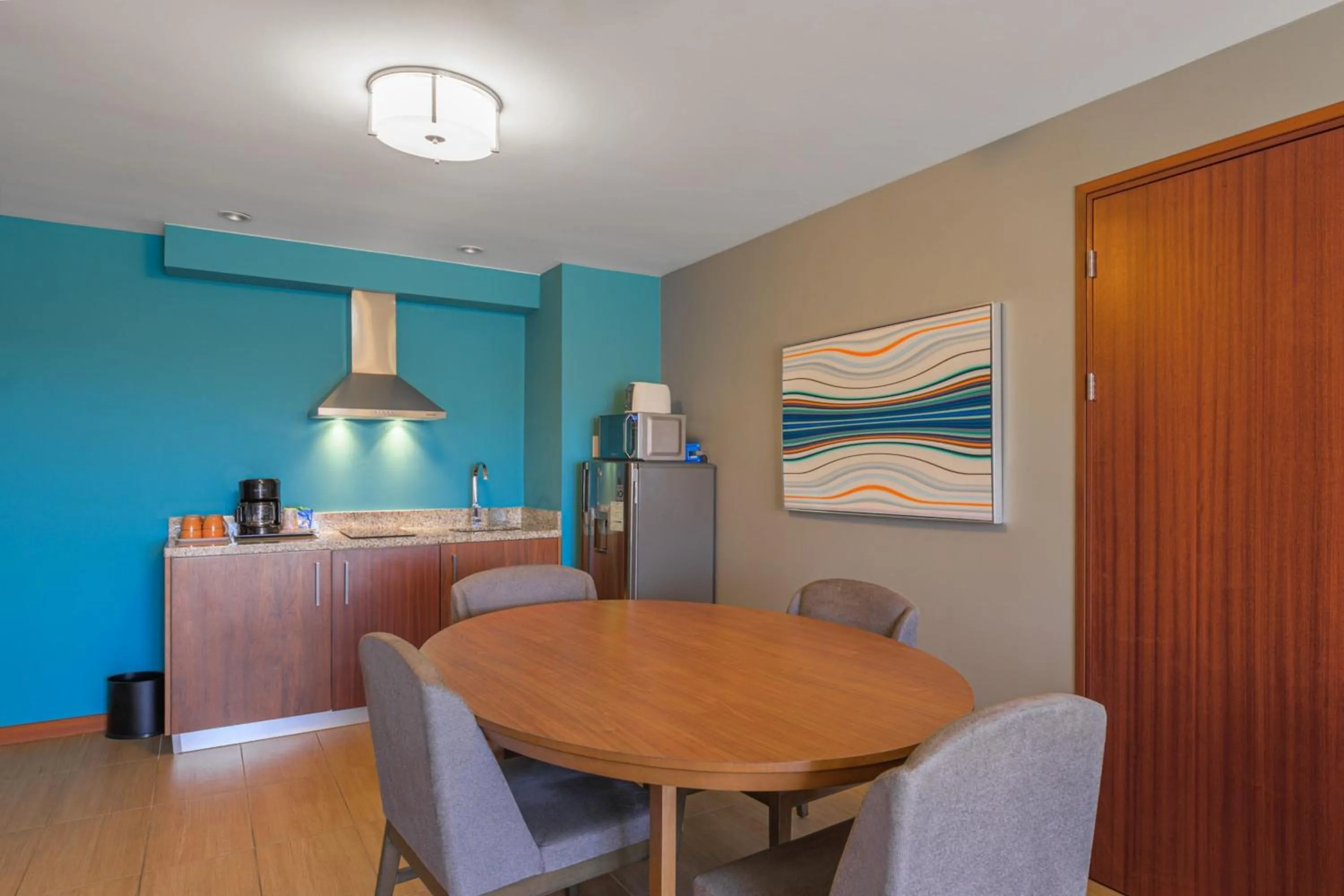 Photo of the whole room in Courtyard by Marriott Bonaire Dive Resort