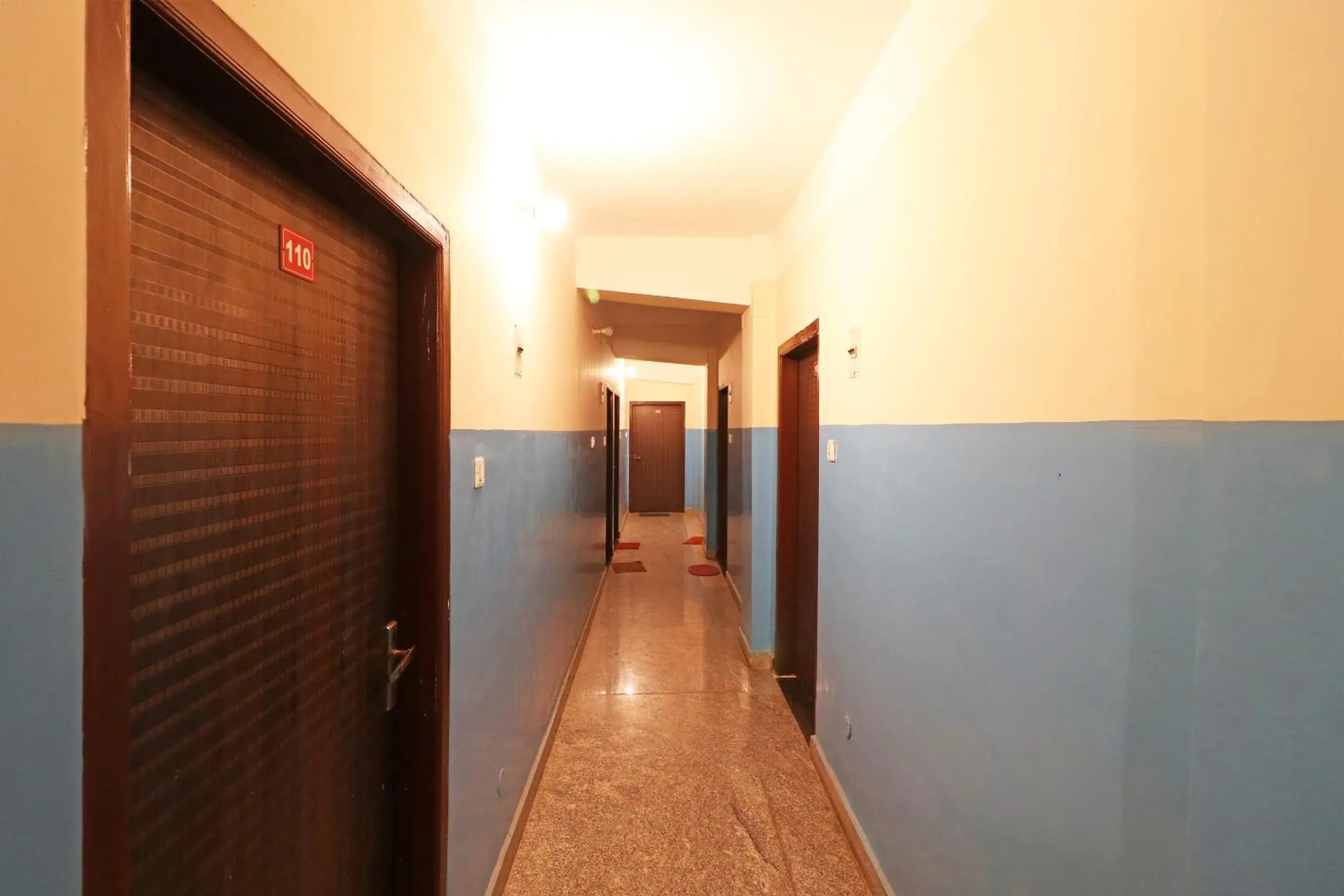 Lobby or reception in Hotel O Prabha Palace Lodge Lobby or reception in Hotel O Prabha Palace Lodge