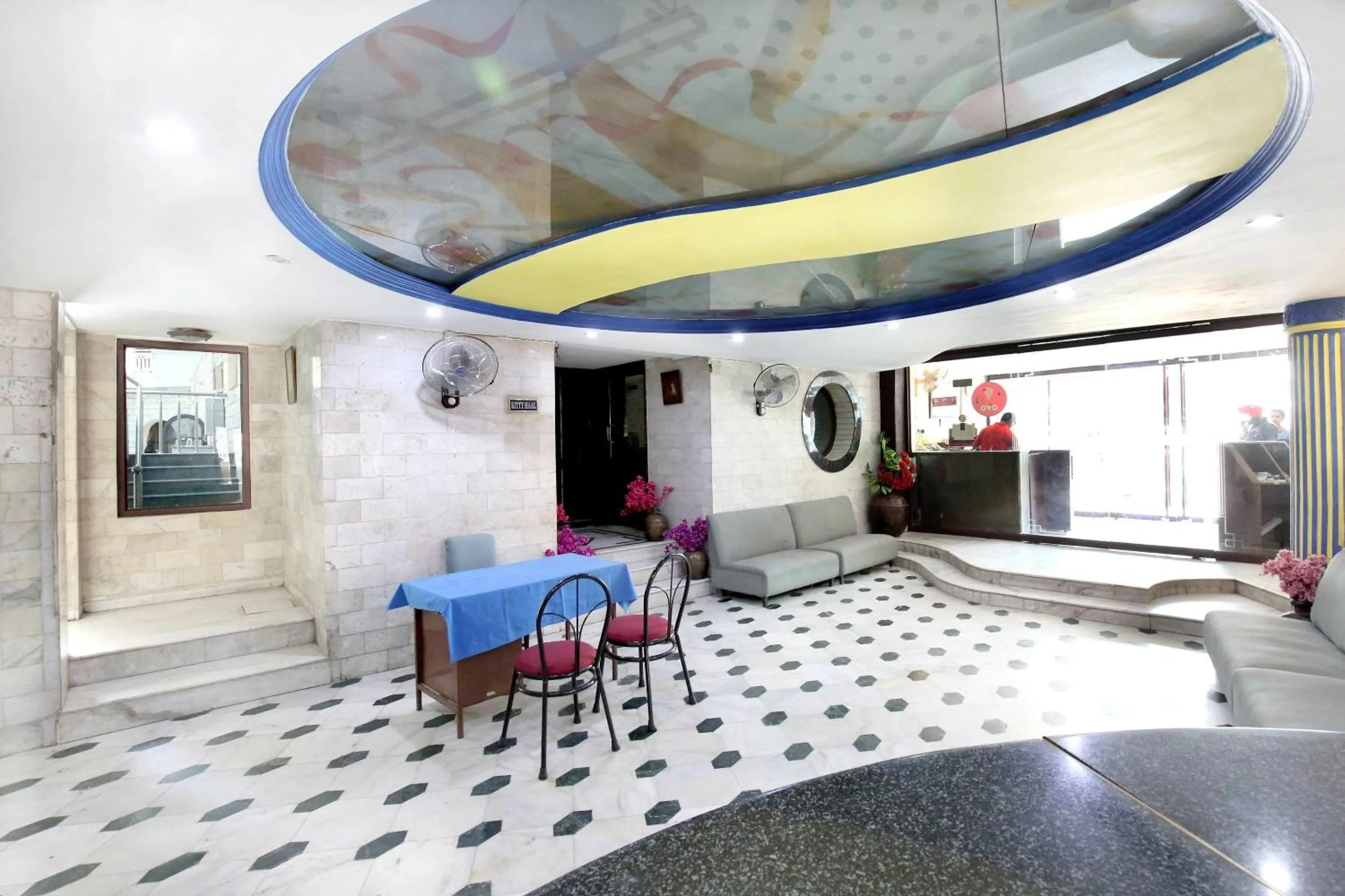 Lobby or reception in Hotel O Rajmahal