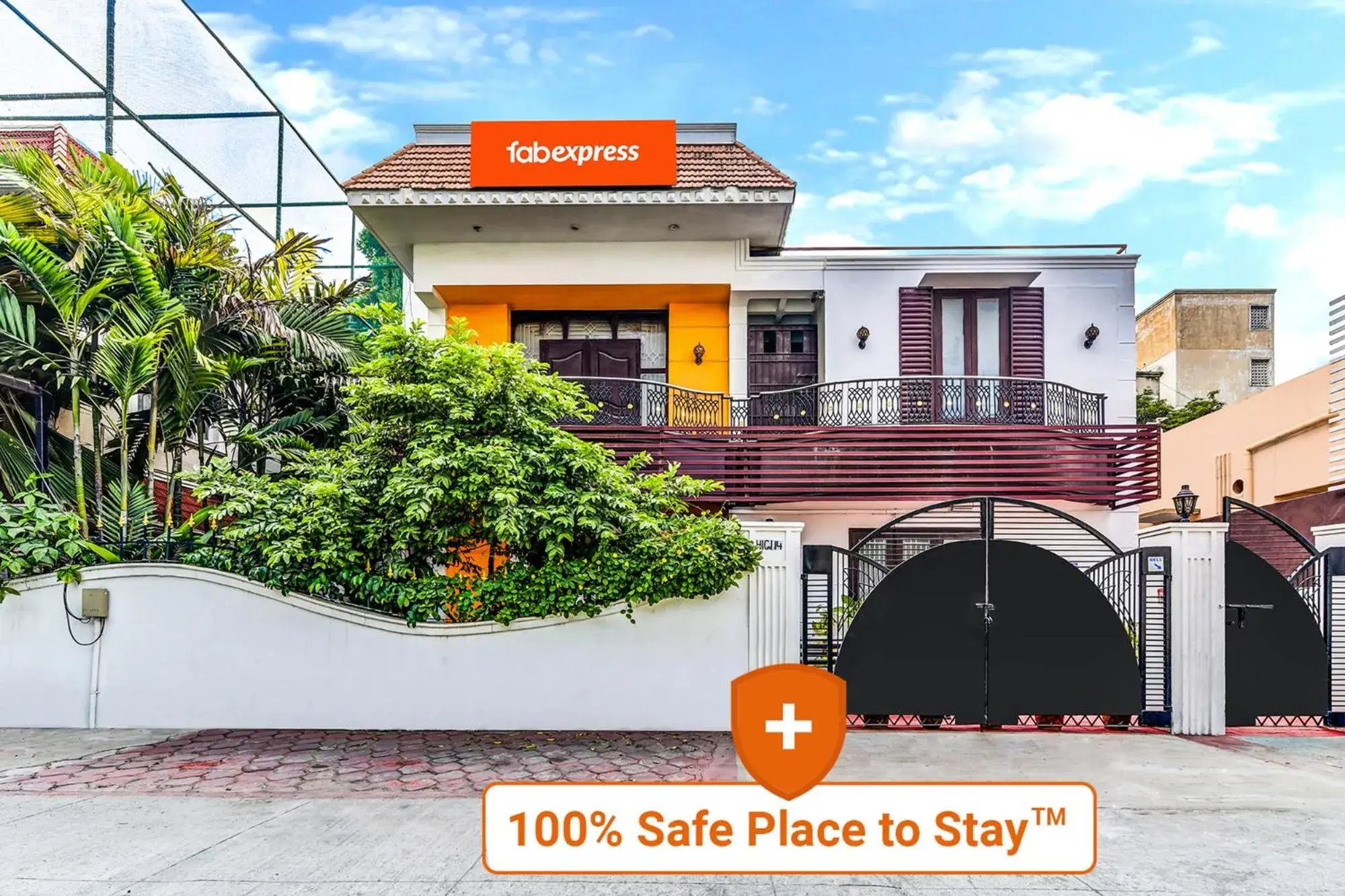 Property building in FabExpress Nestlay Rooms - Nr ACS Medical hospital & Apollo Speaciality Hospitals Property building in FabExpress Nestlay Rooms - Nr ACS Medical hospital & Apollo Speaciality Hospitals