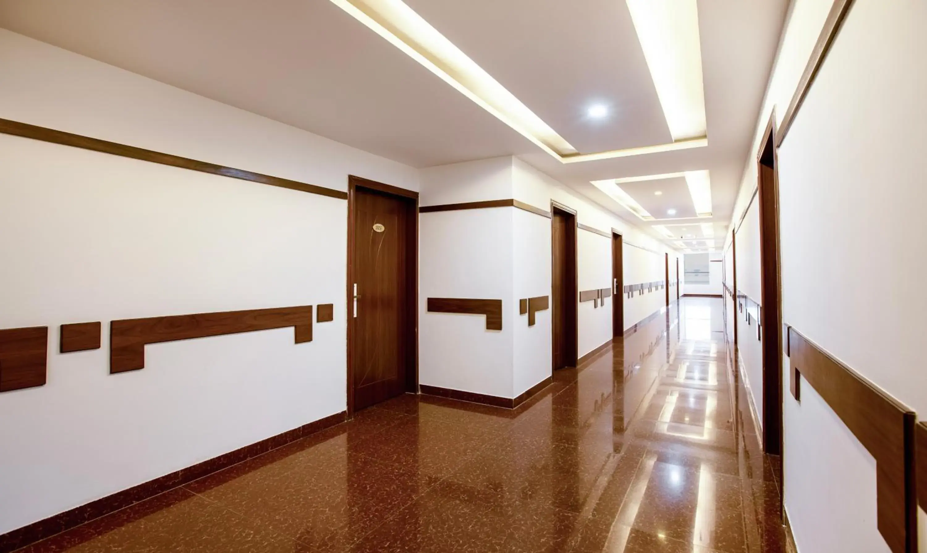 Lobby or reception in Treebo New Plus Point Lobby or reception in Treebo New Plus Point