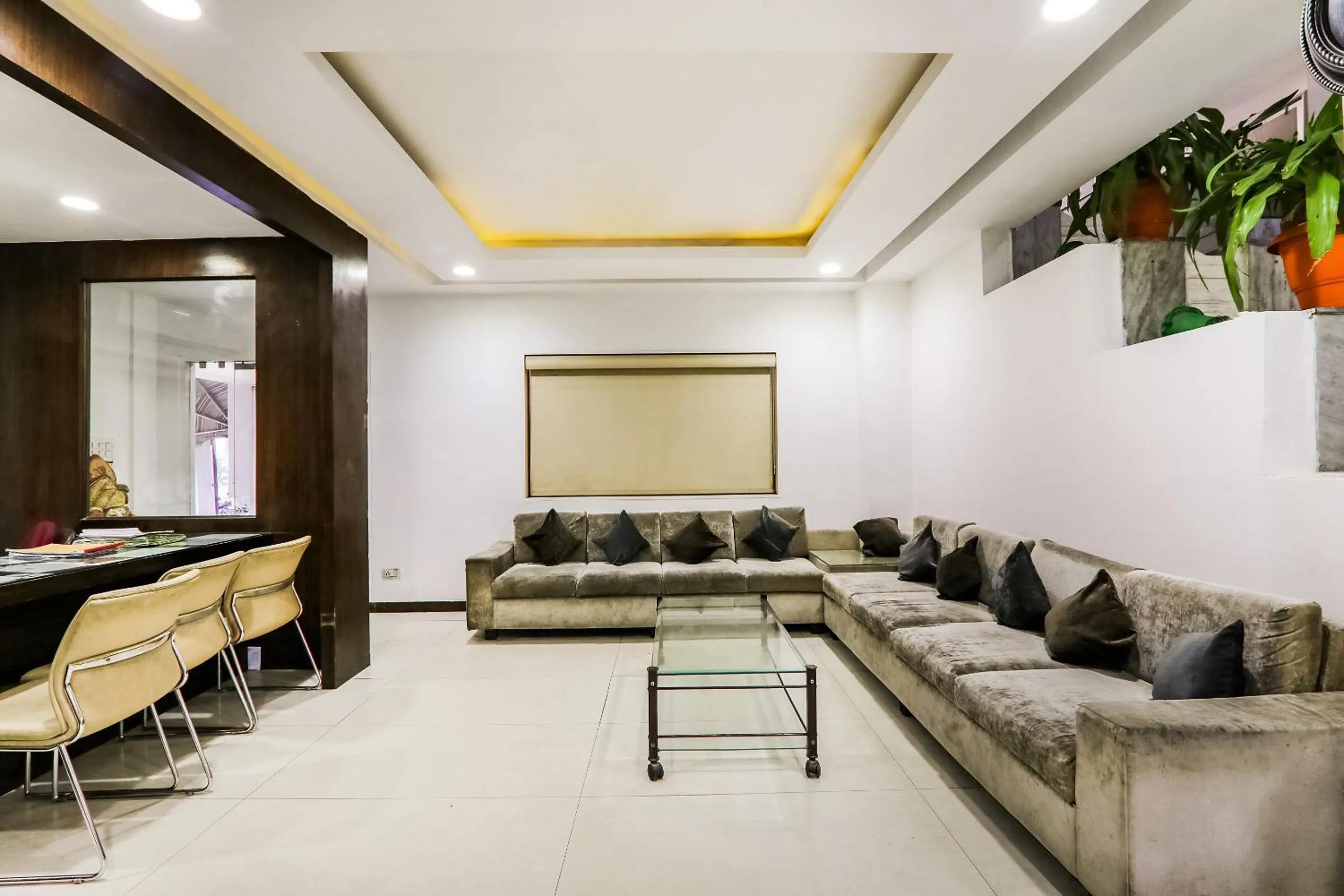Lobby or reception in Super Hotel O Resort Sita Kiran