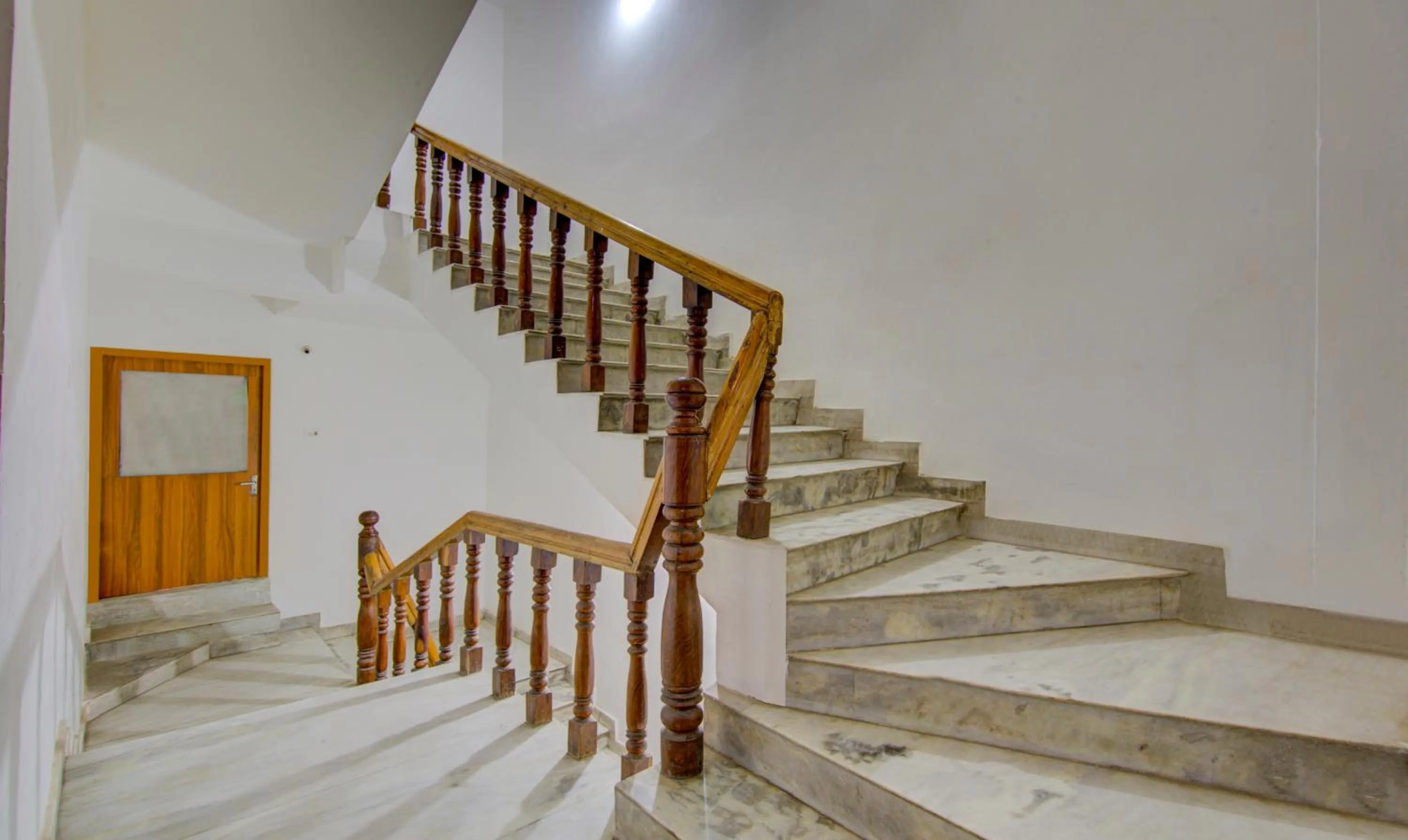 Lobby or reception in Itsy Hotels Satya Shree