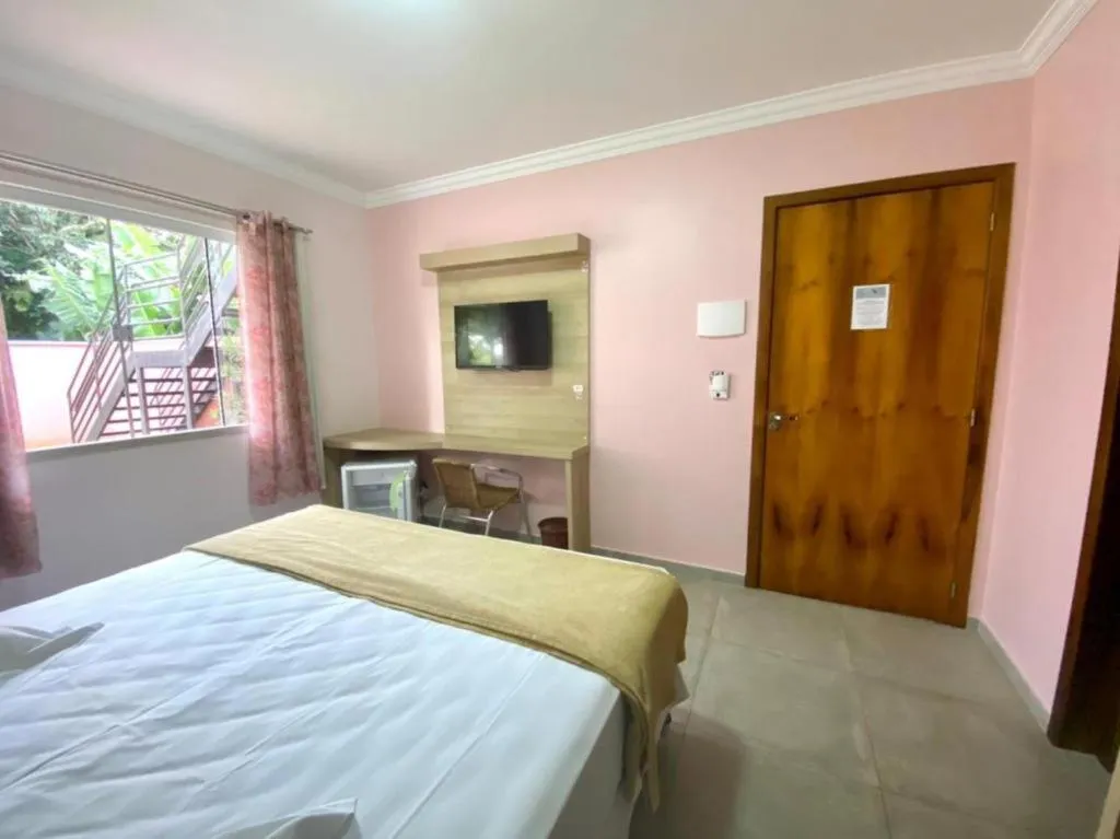 Photo of the whole room, Bed in Pousada Baía dos Açores