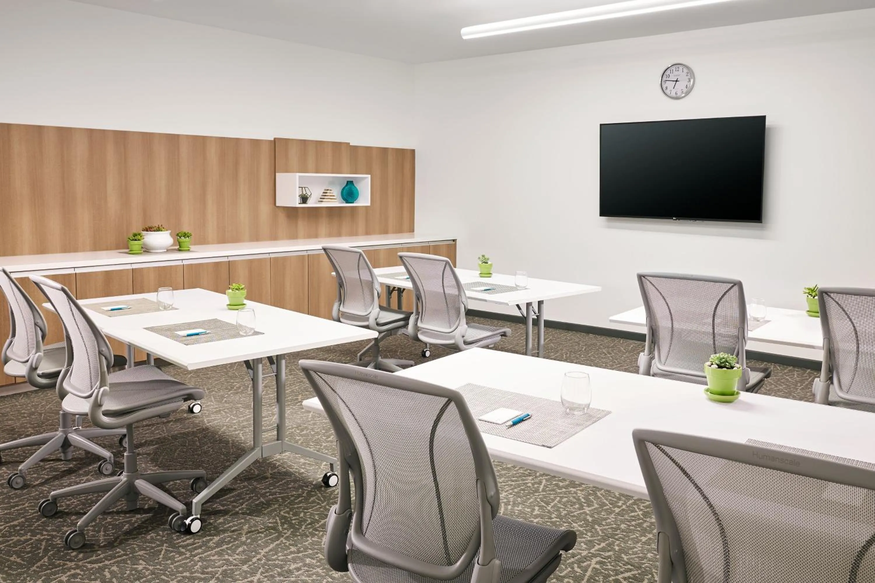 Meeting/conference room in Element Chandler Fashion Center