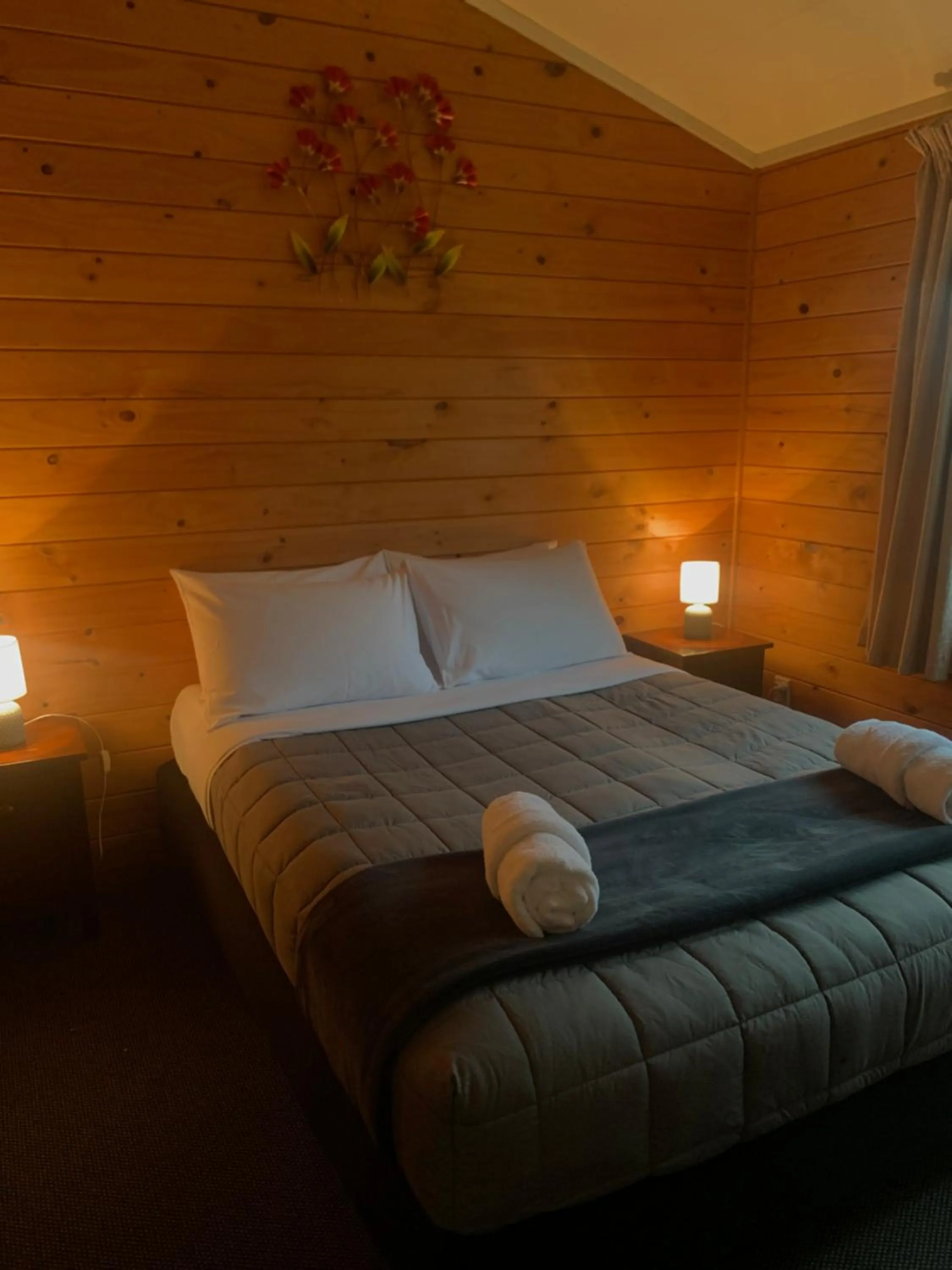 Bed in Bay of Islands Holiday Park