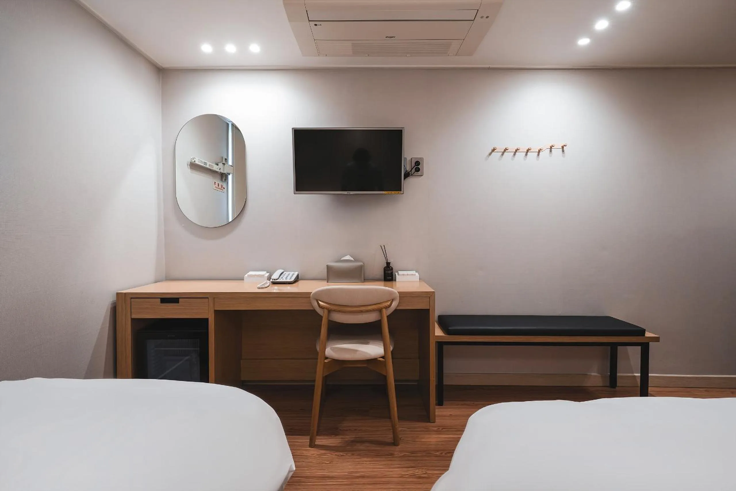 Bed in Gyeongju Hotel Gonggan