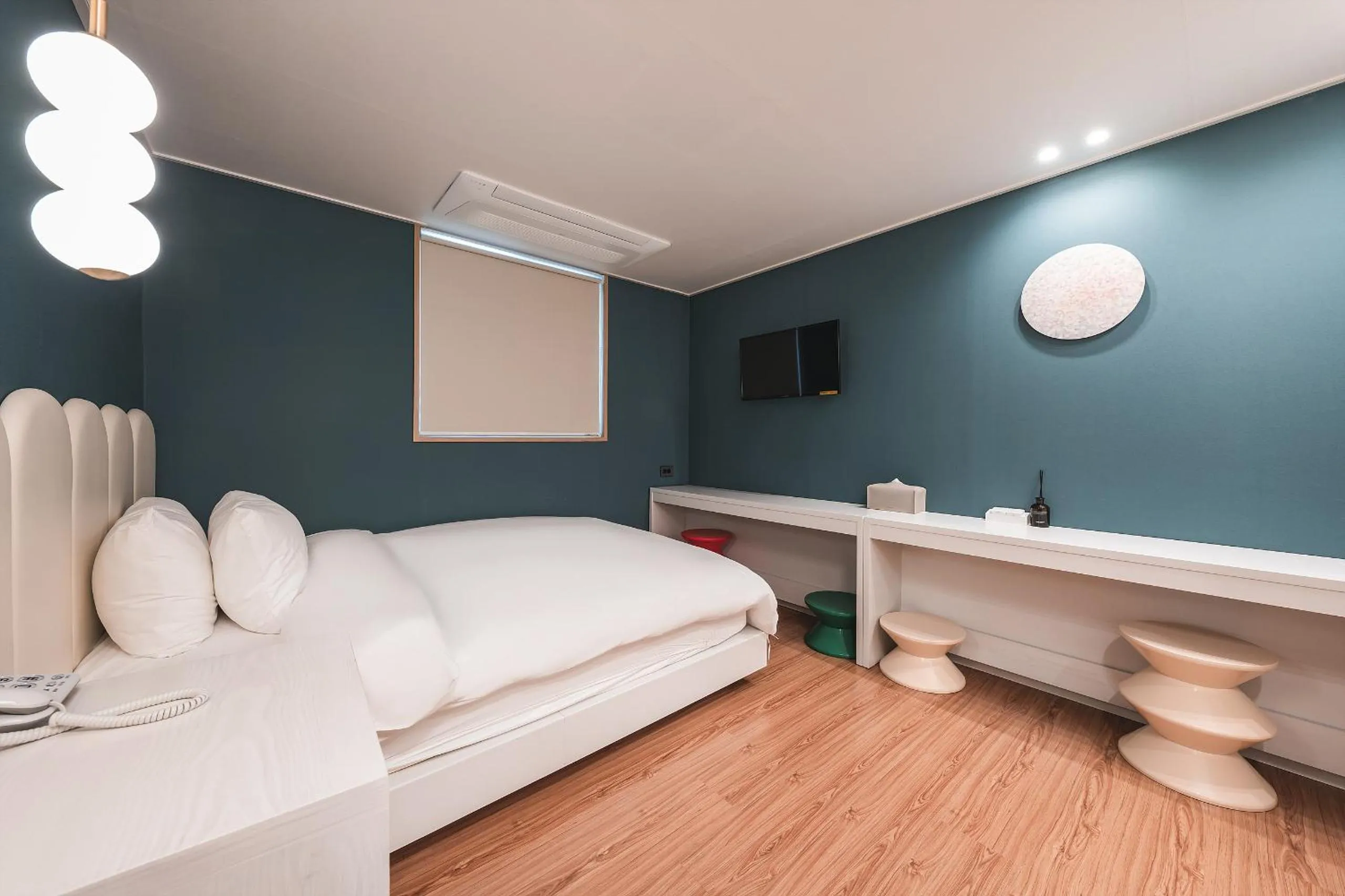 Bed in Gyeongju Hotel Gonggan