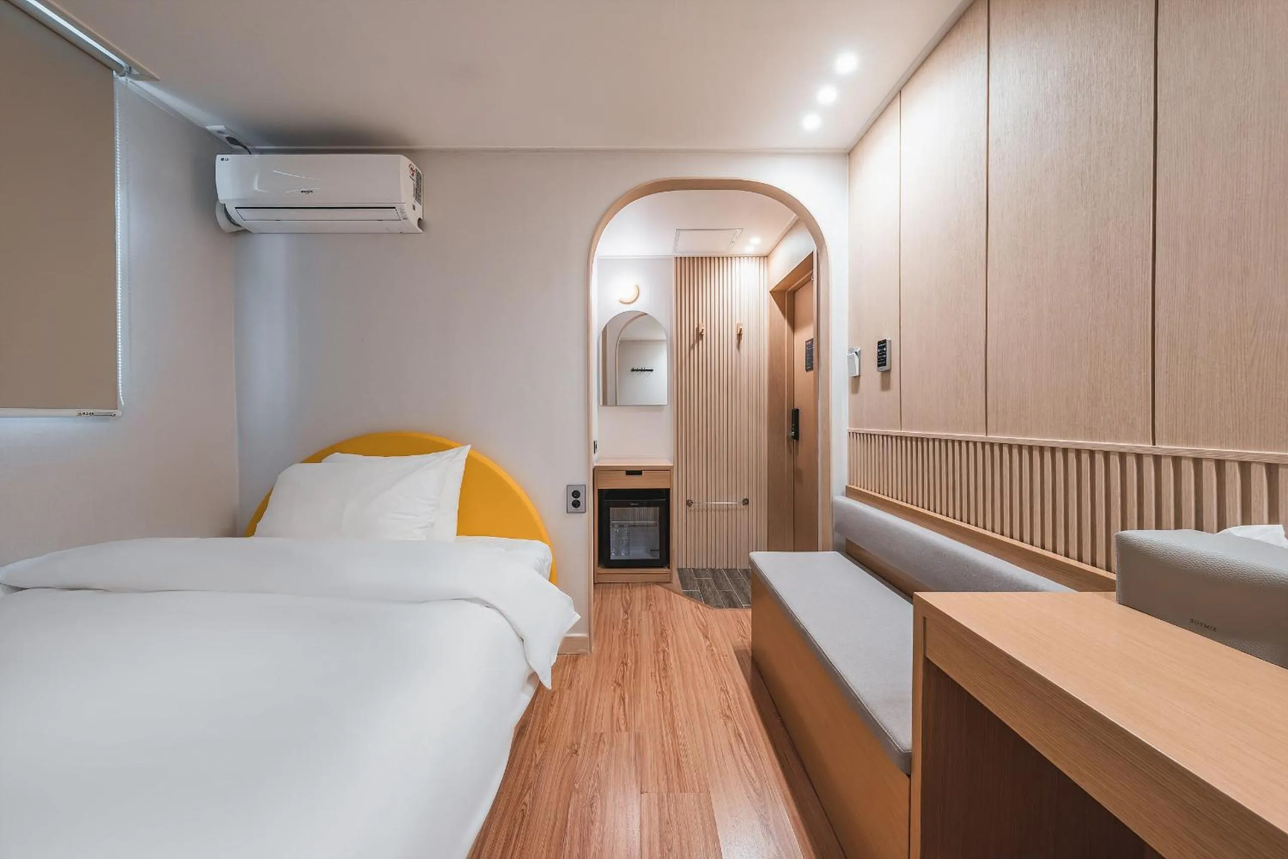 Bed in Gyeongju Hotel Gonggan