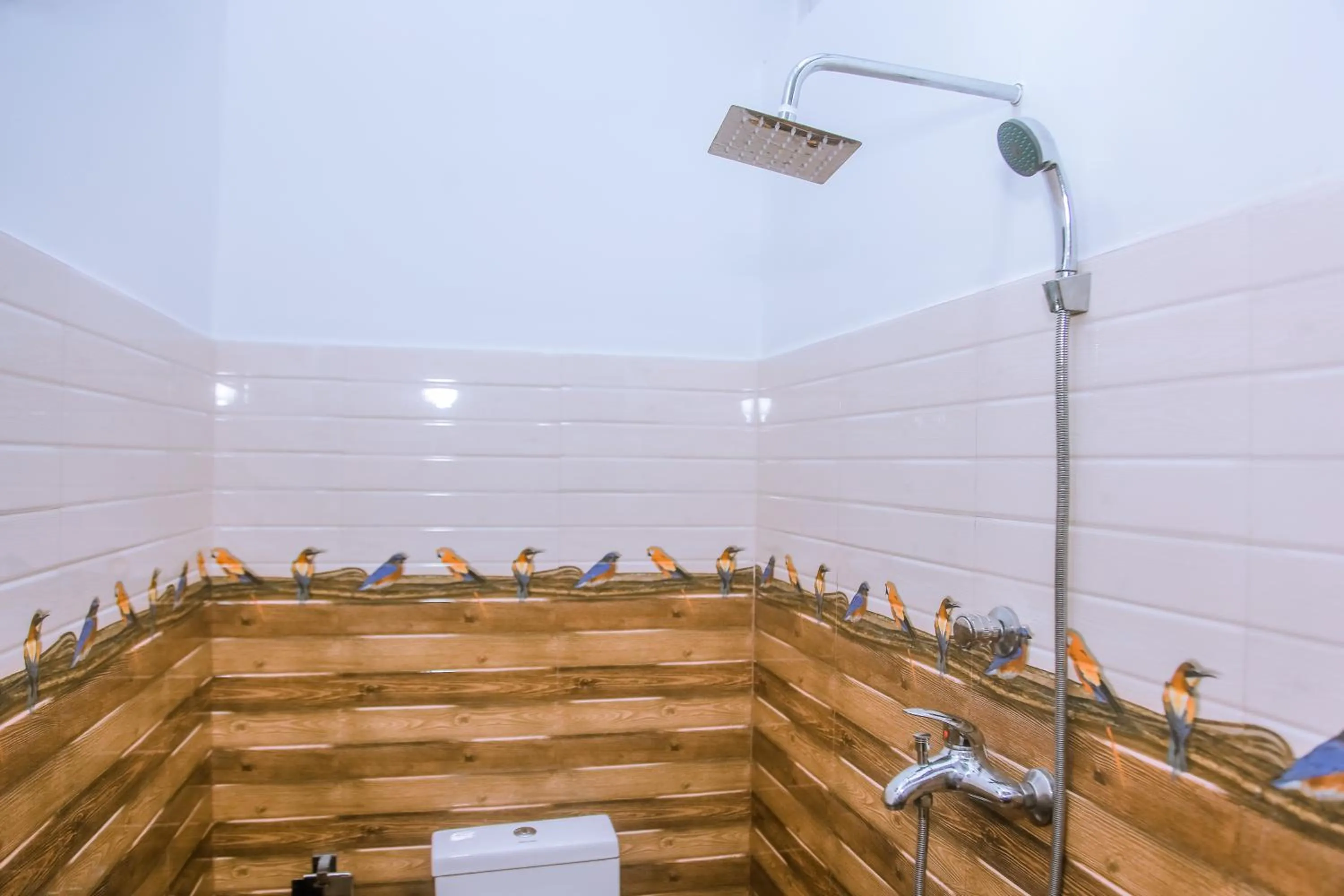 Shower in Brave resort Mirissa