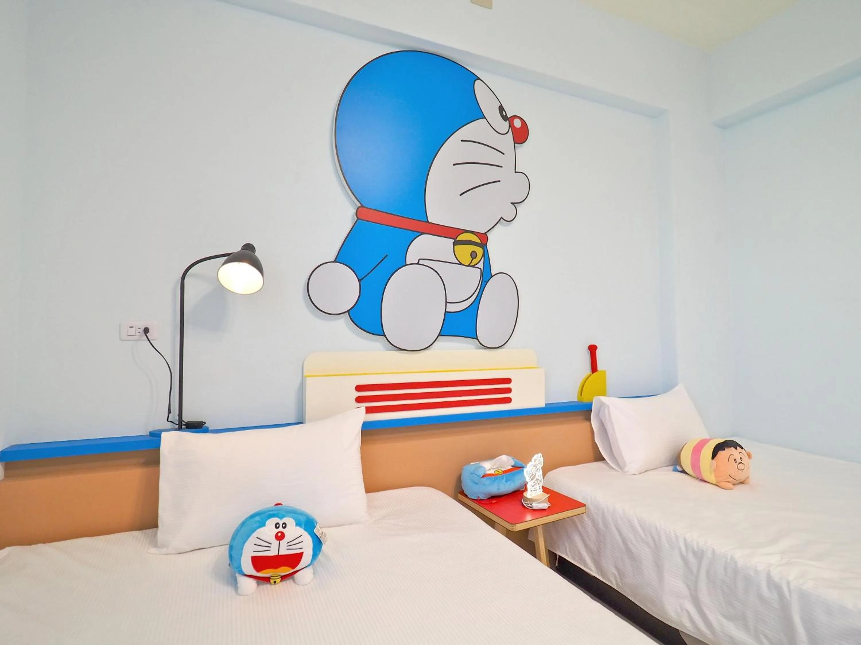 Bedroom, Bed in Love and Peace B&B