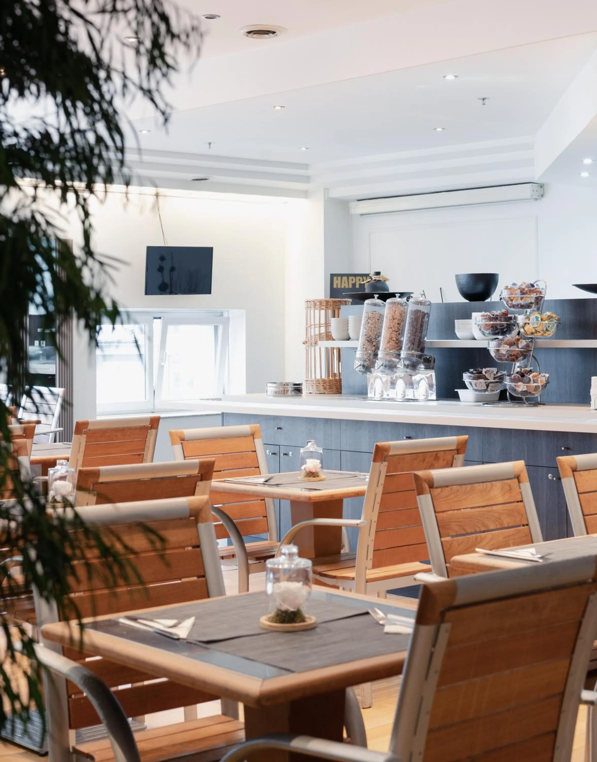 Restaurant/places to eat in Hotel Chambord