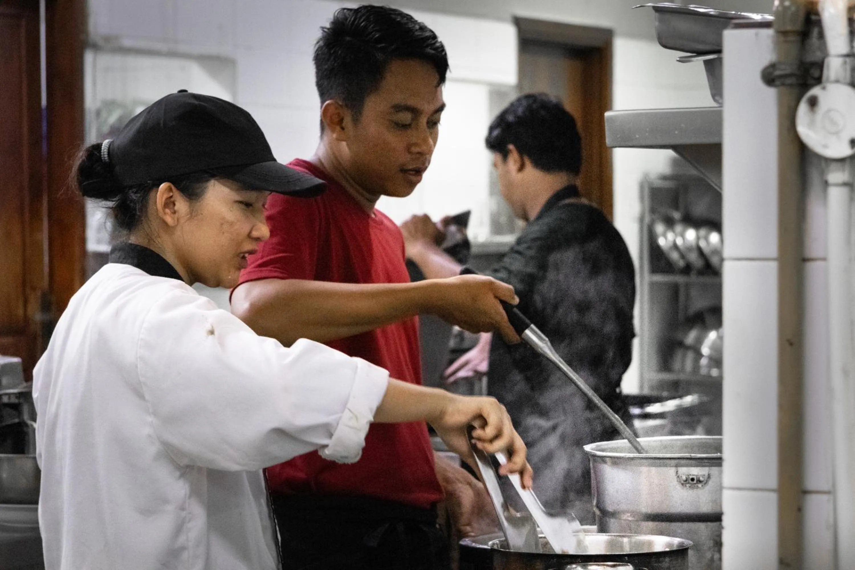 Kitchen or kitchenette in Best Western Plus Coco Palu