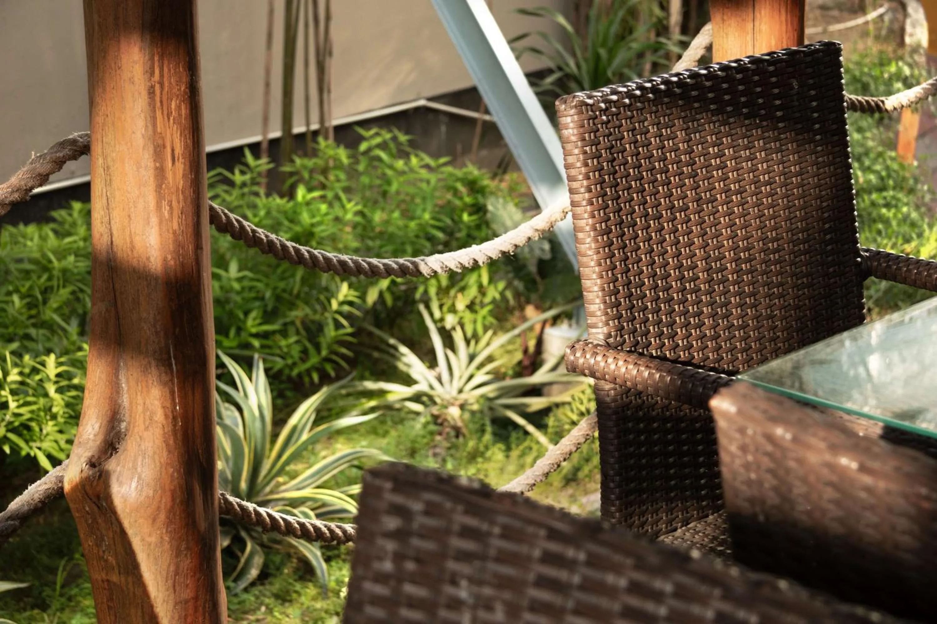 Property building in Best Western Plus Coco Palu