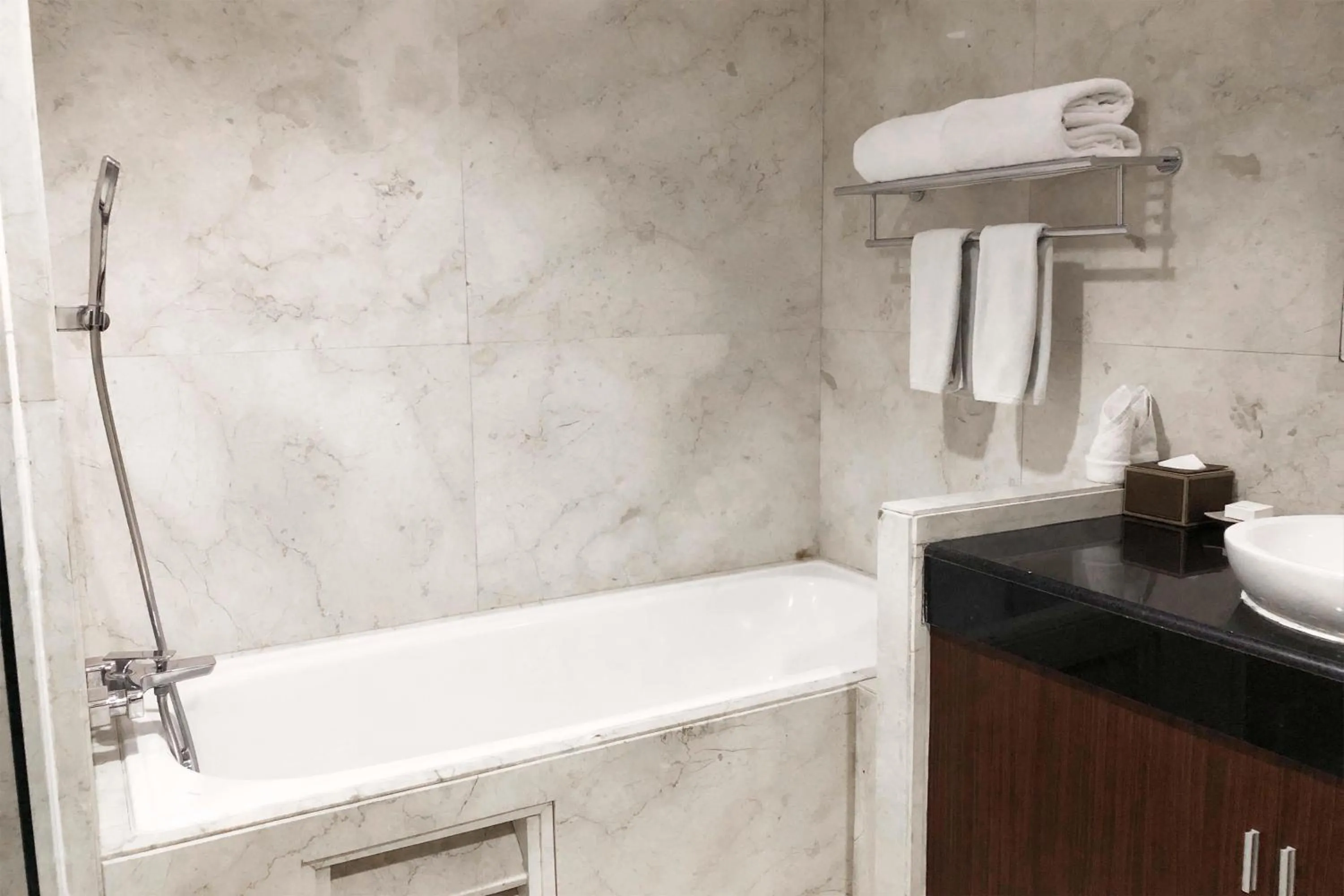 Bathroom in Best Western Plus Coco Palu