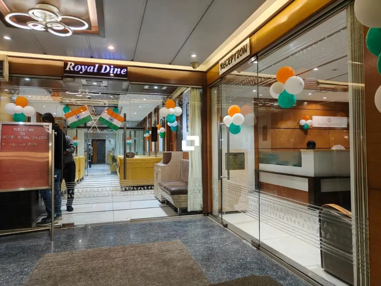 Restaurant/places to eat in Hotel Royal Shelter Restaurant/places to eat in Hotel Royal Shelter