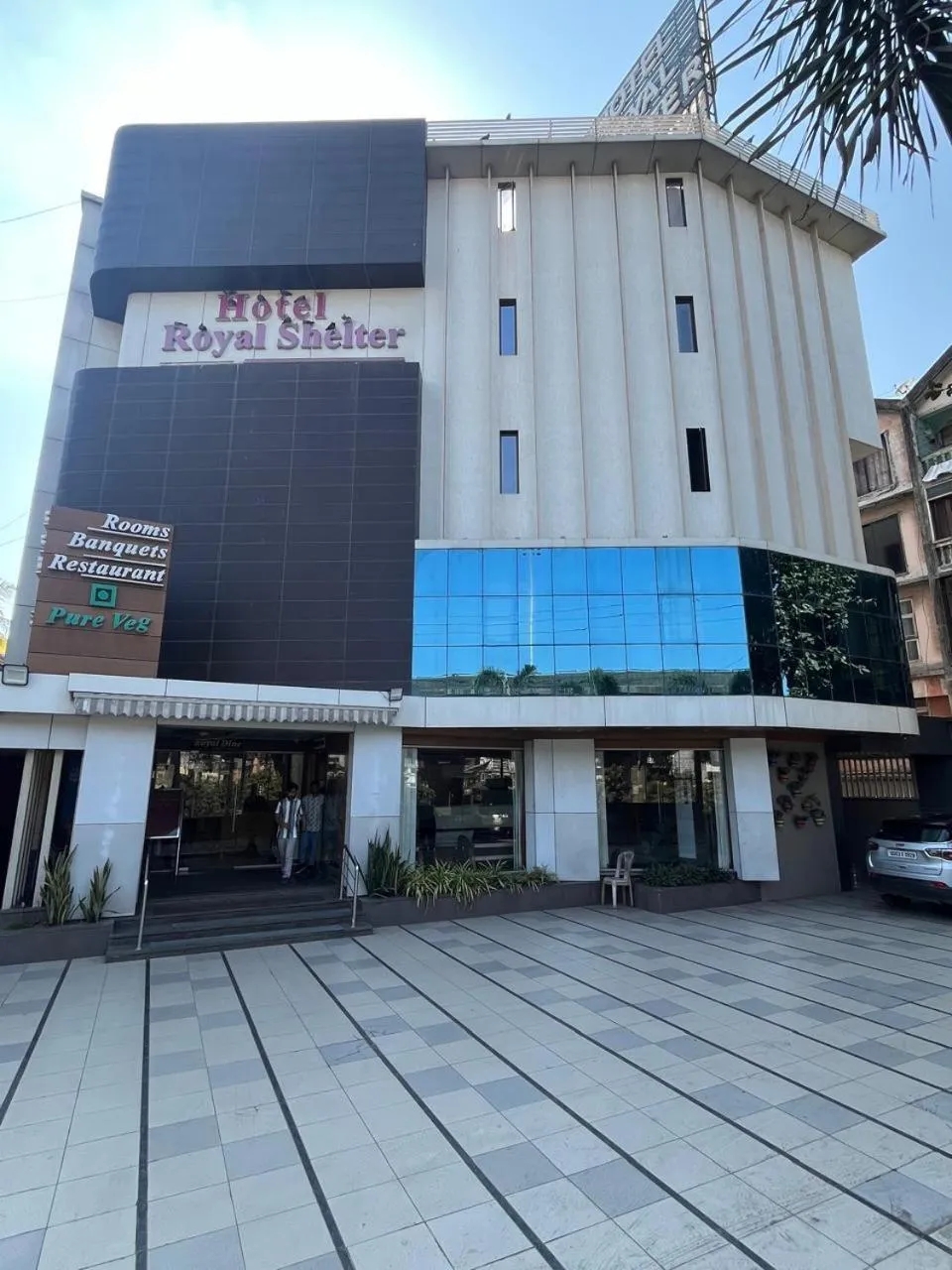 Property building in Hotel Royal Shelter