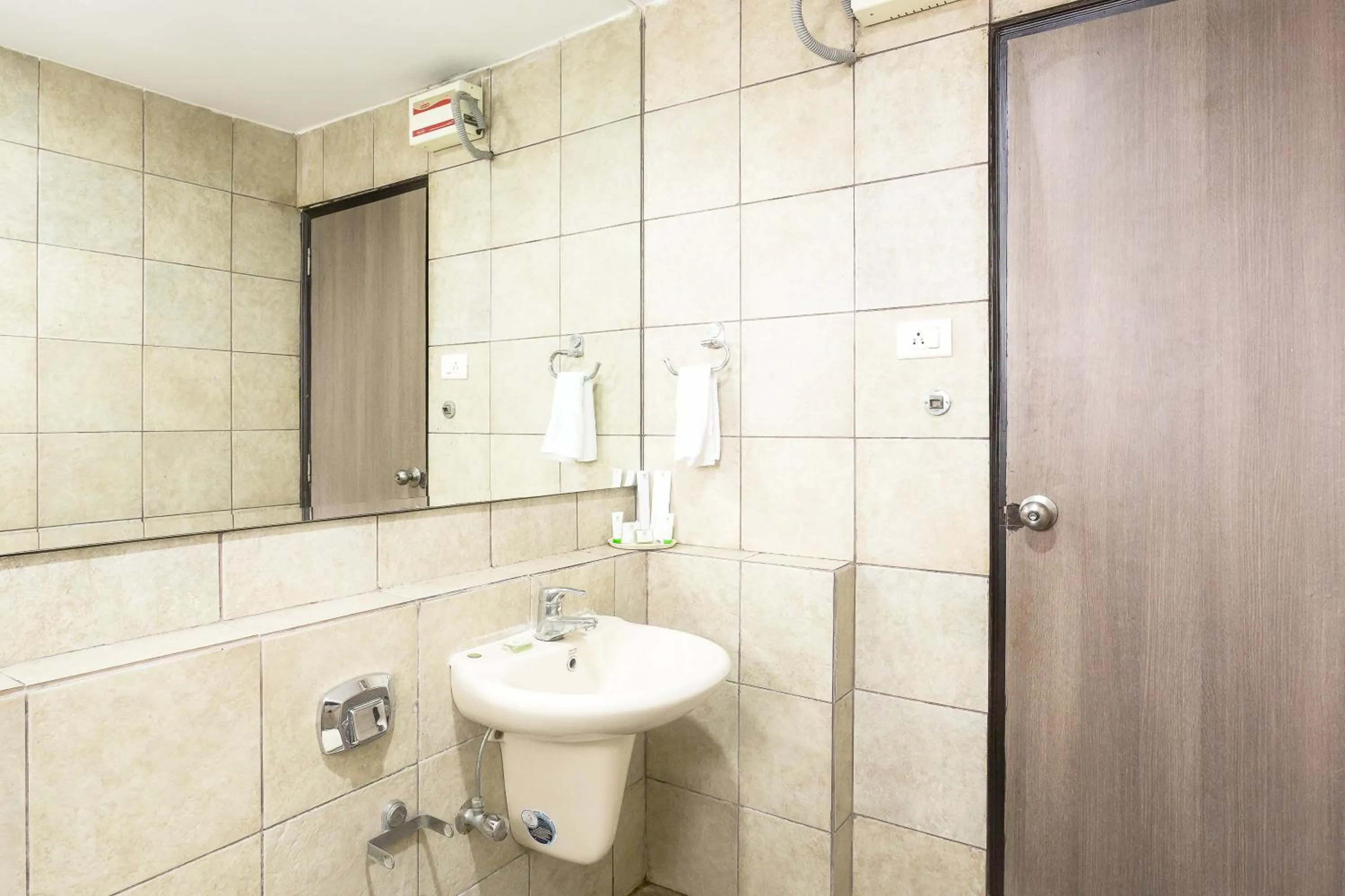 Bathroom in Treebo Fort Club