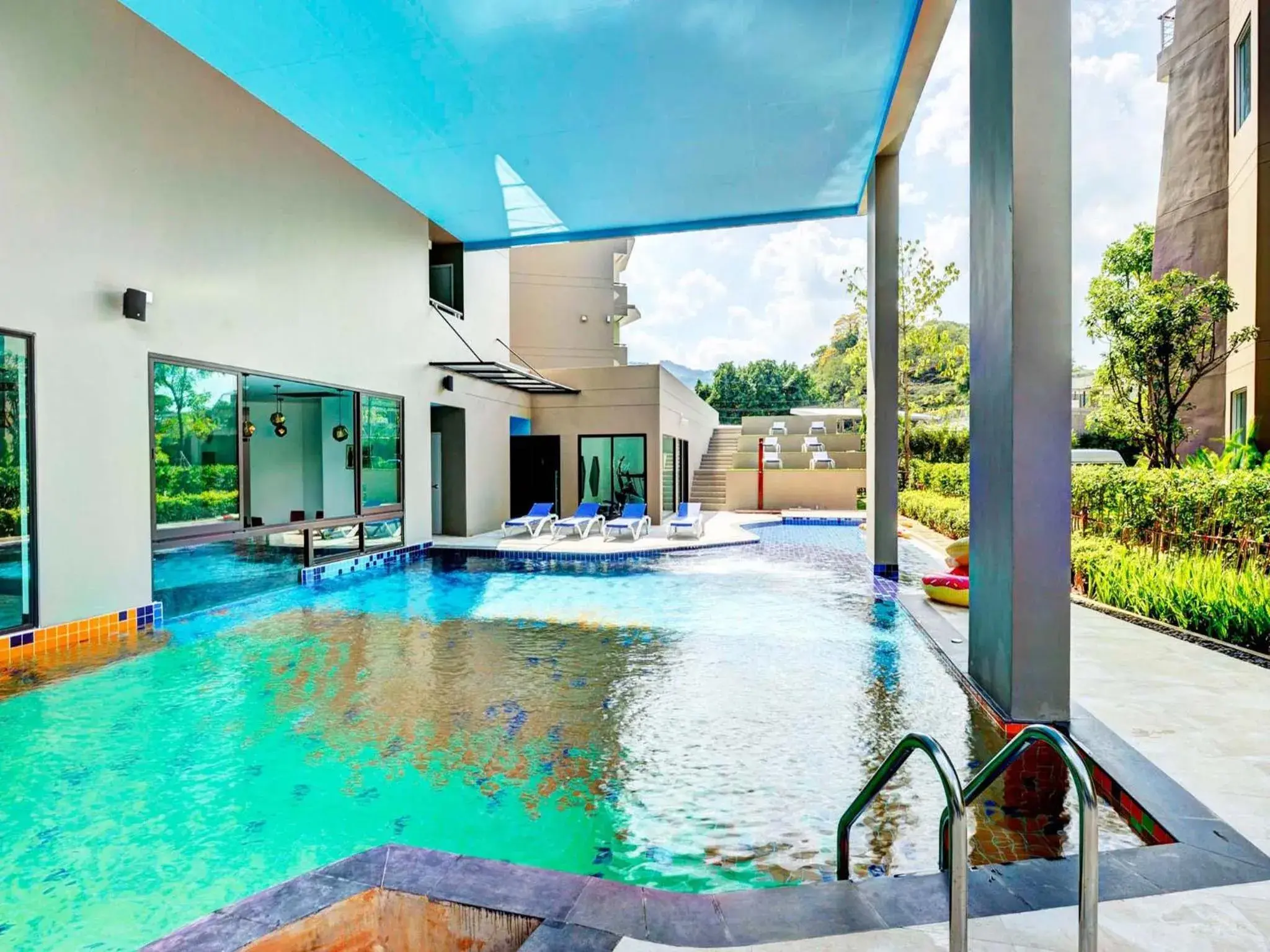 Swimming pool in Splendid Hotel @ Khaoyai Swimming pool in Splendid Hotel @ Khaoyai