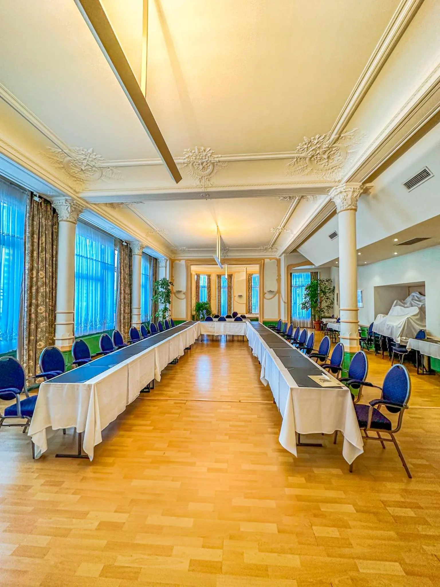 Living room in Hotel Le Dome