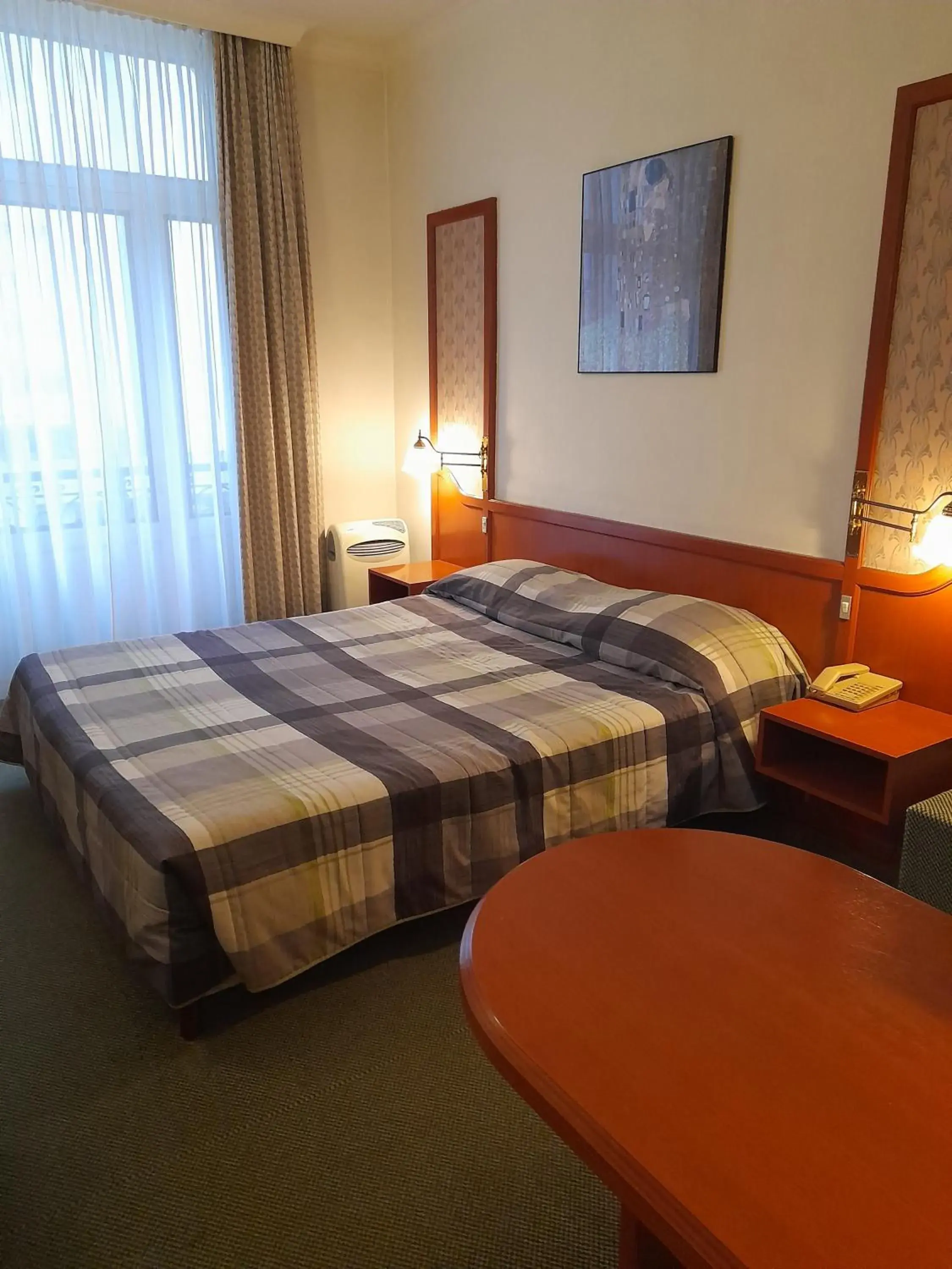 Photo of the whole room, Bed in Hotel Le Dome Photo of the whole room, Bed in Hotel Le Dome