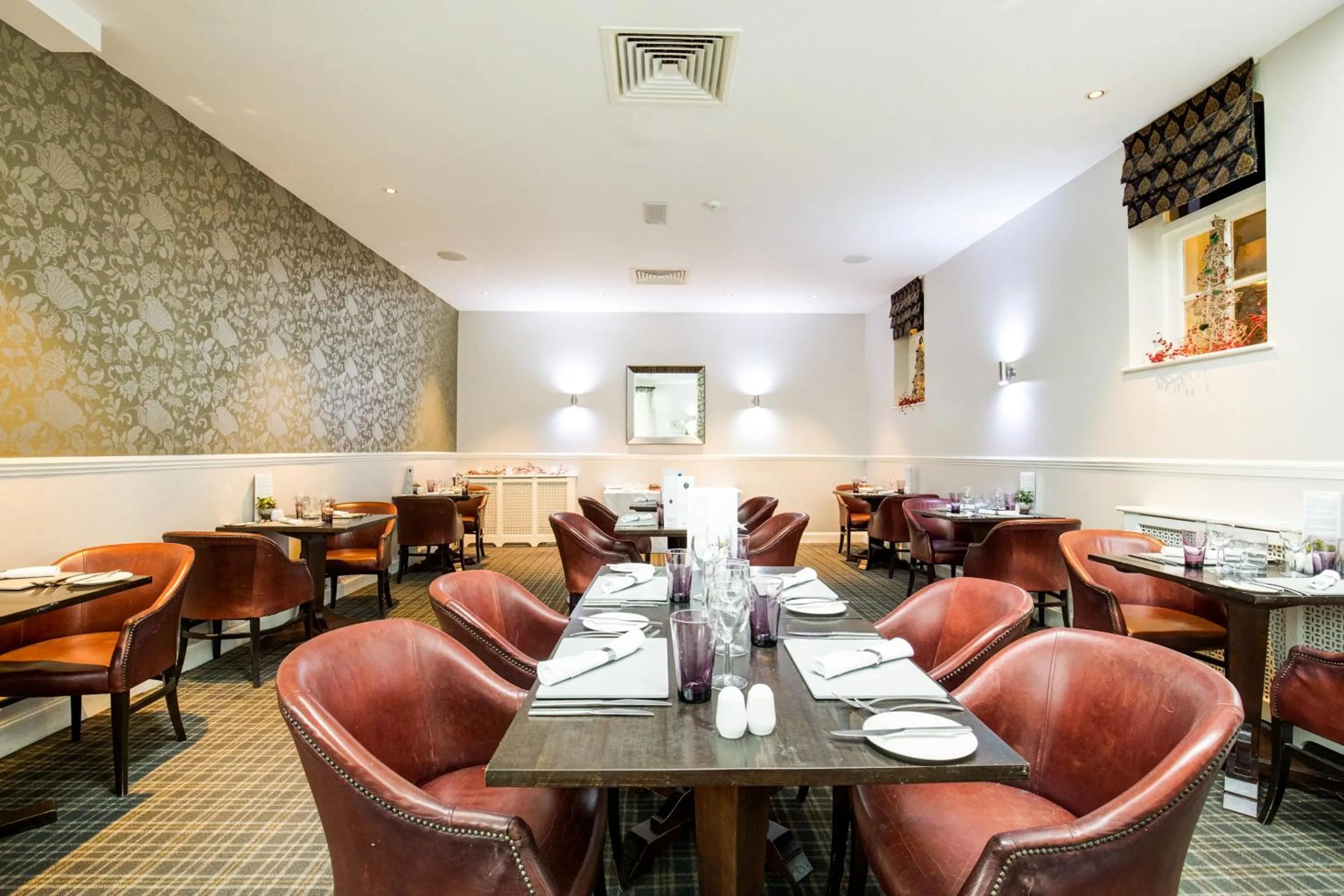 Restaurant/places to eat in Barony Castle Hotel