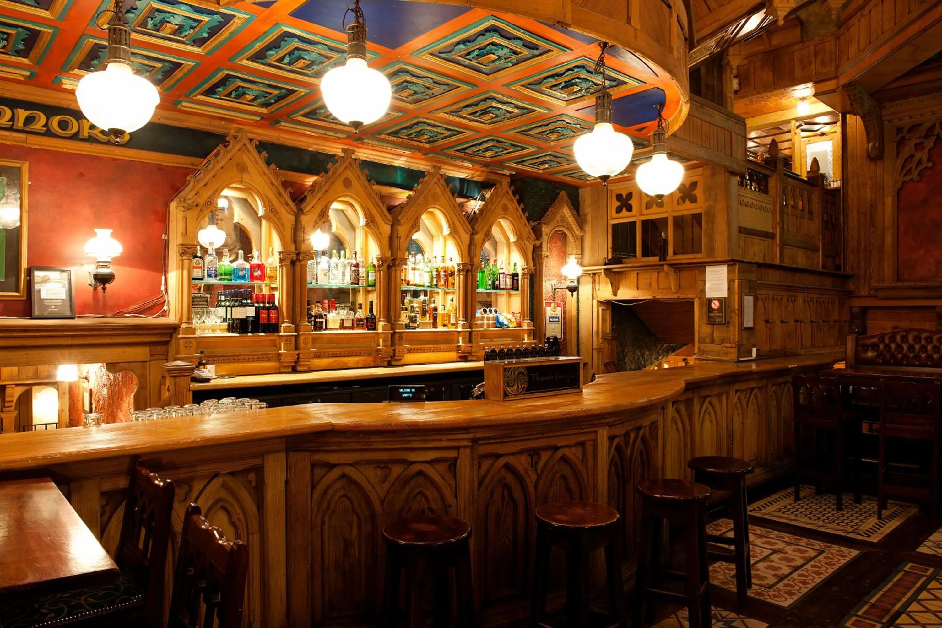 Lounge or bar in Carlton George Hotel