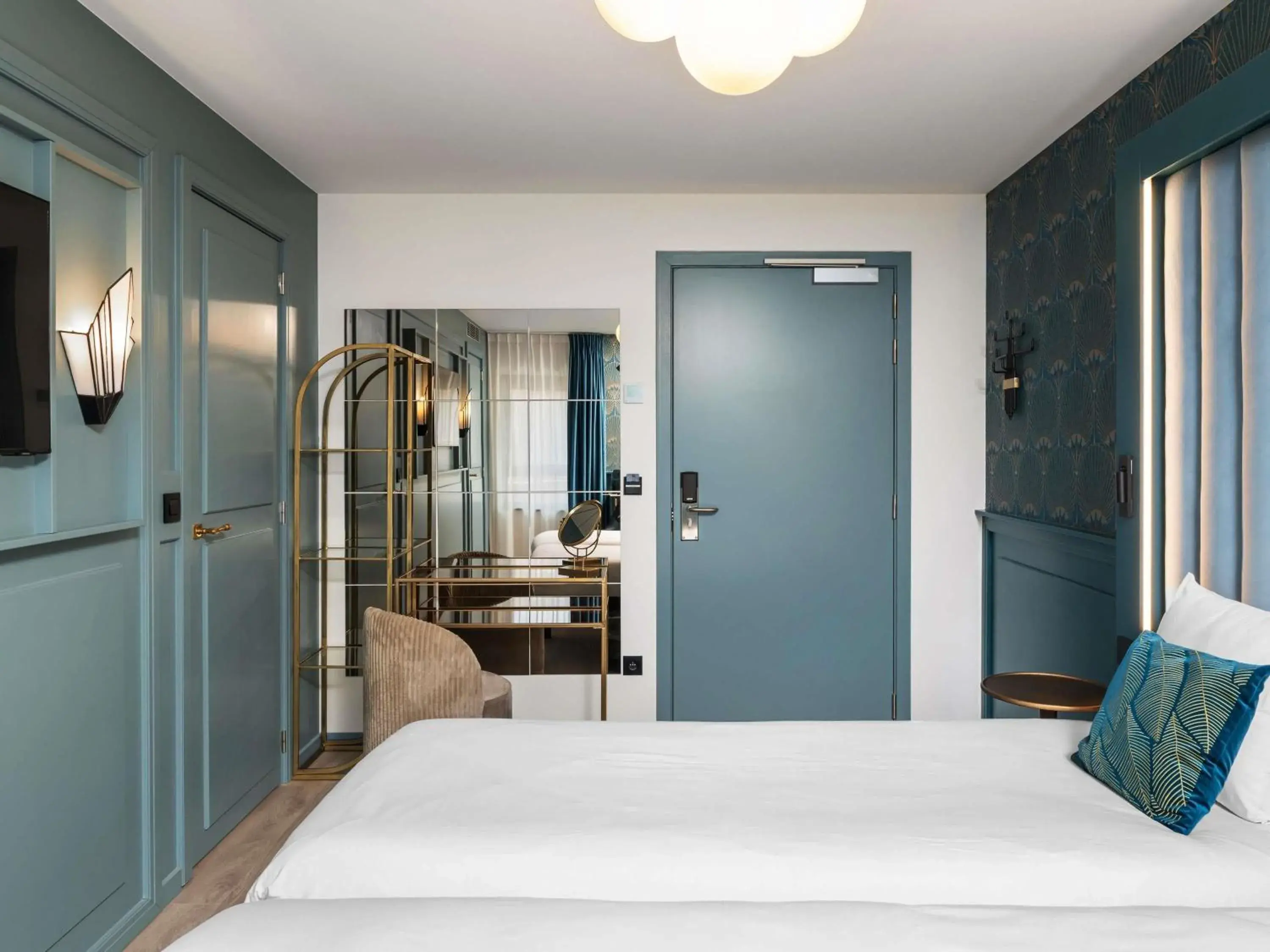 Bedroom, Bed in ibis Styles Hasselt City Centre Bedroom, Bed in ibis Styles Hasselt City Centre