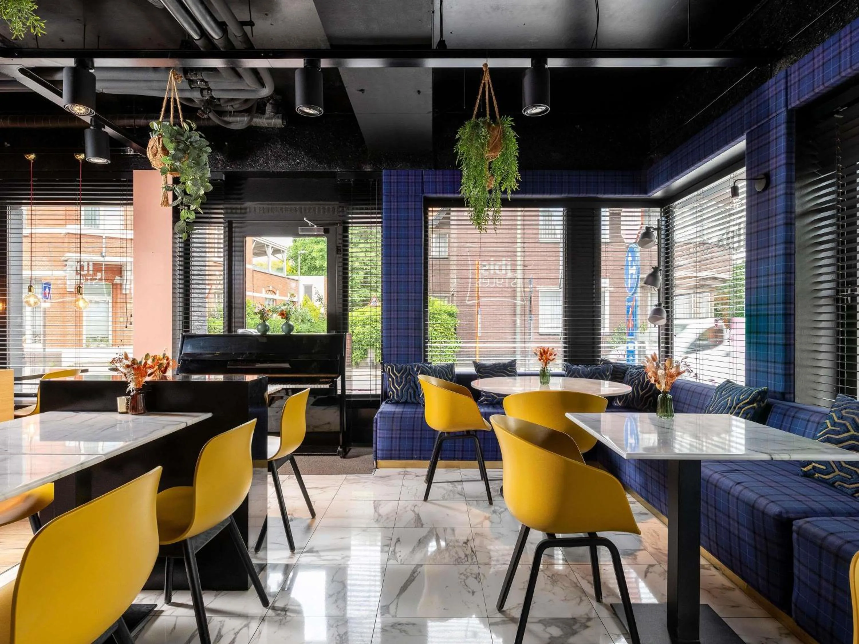 Property building in ibis Styles Hasselt City Centre