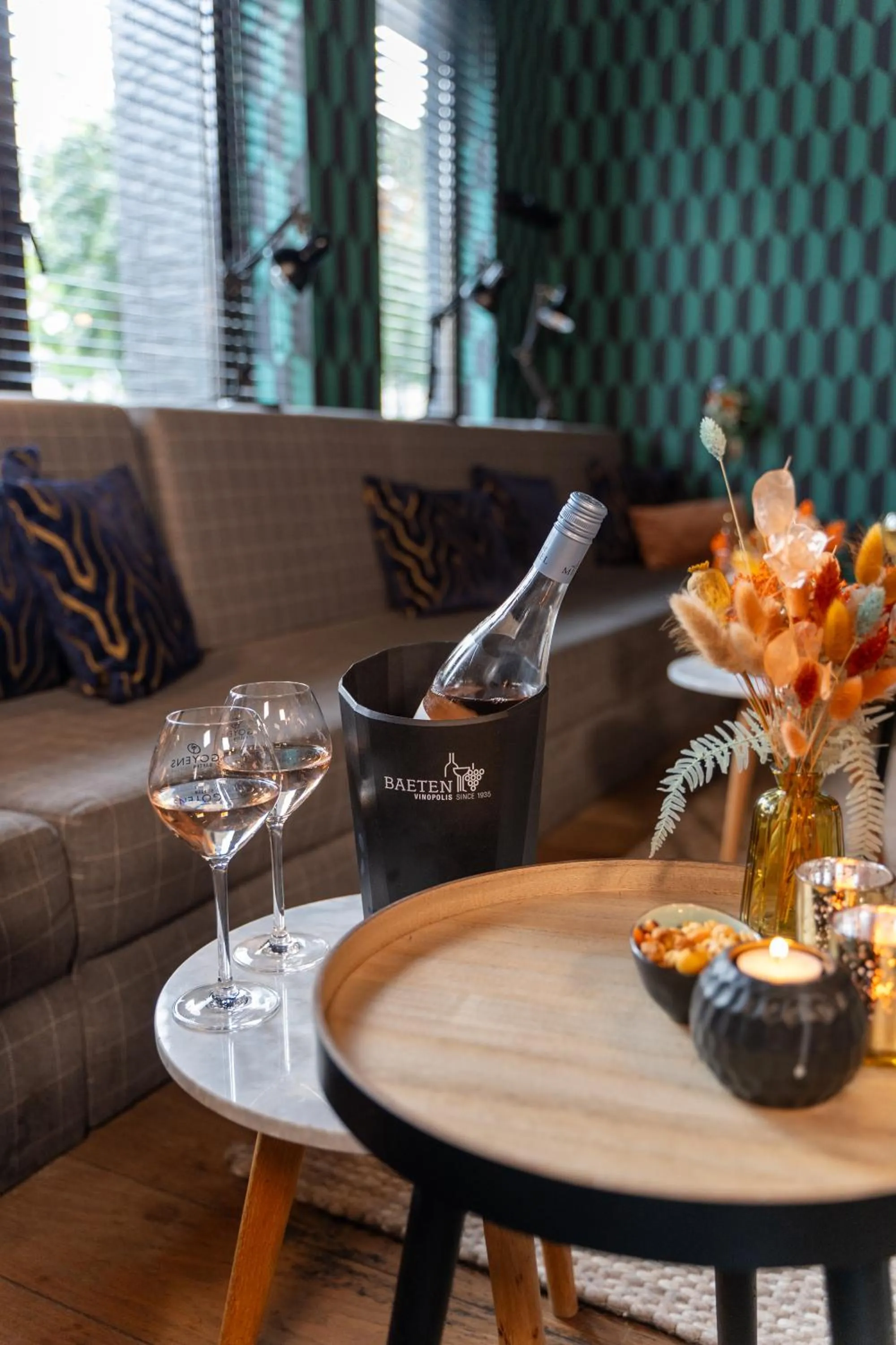 Lounge or bar in YUP Hotel