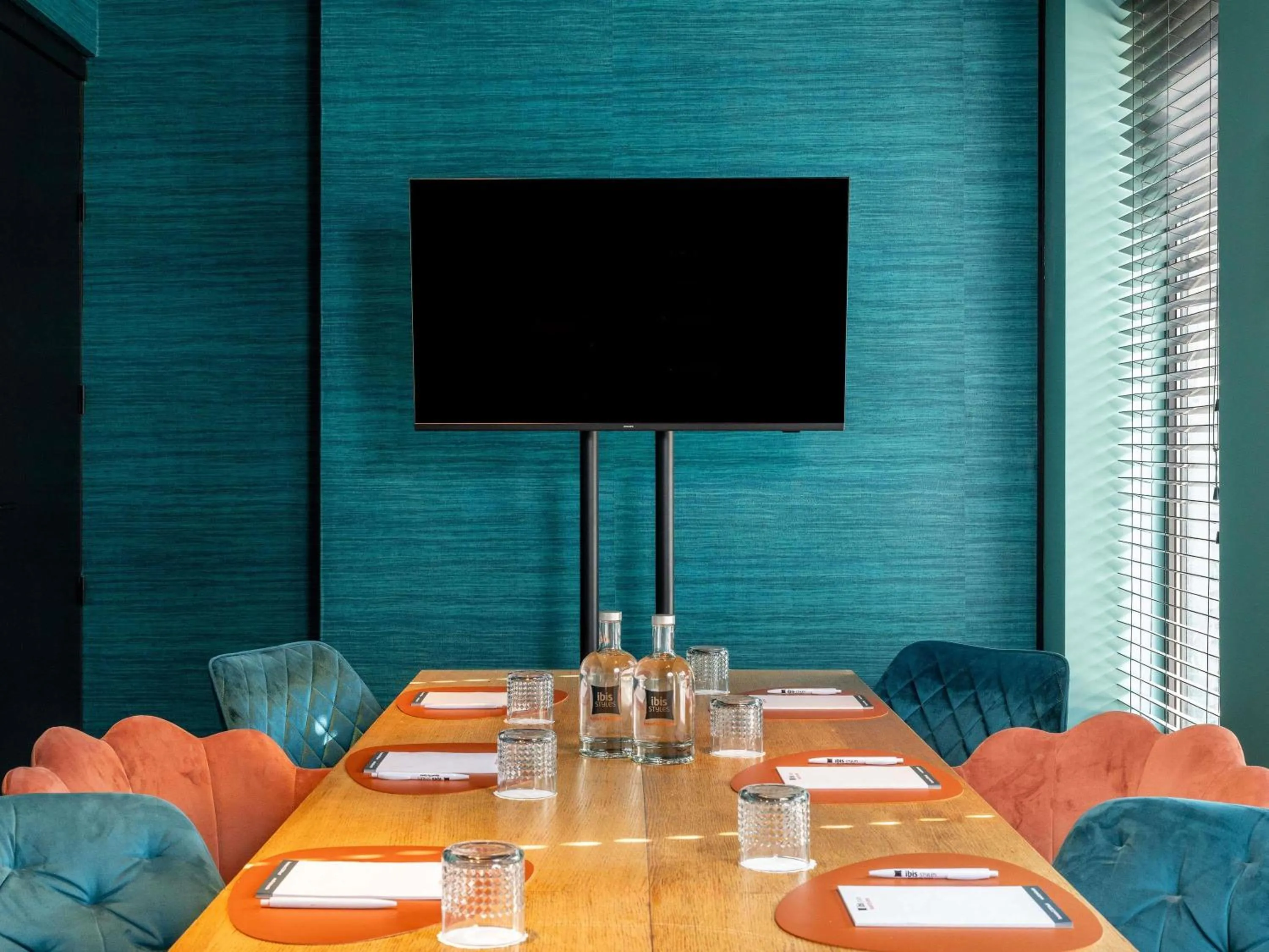 Meeting/conference room in ibis Styles Hasselt City Centre