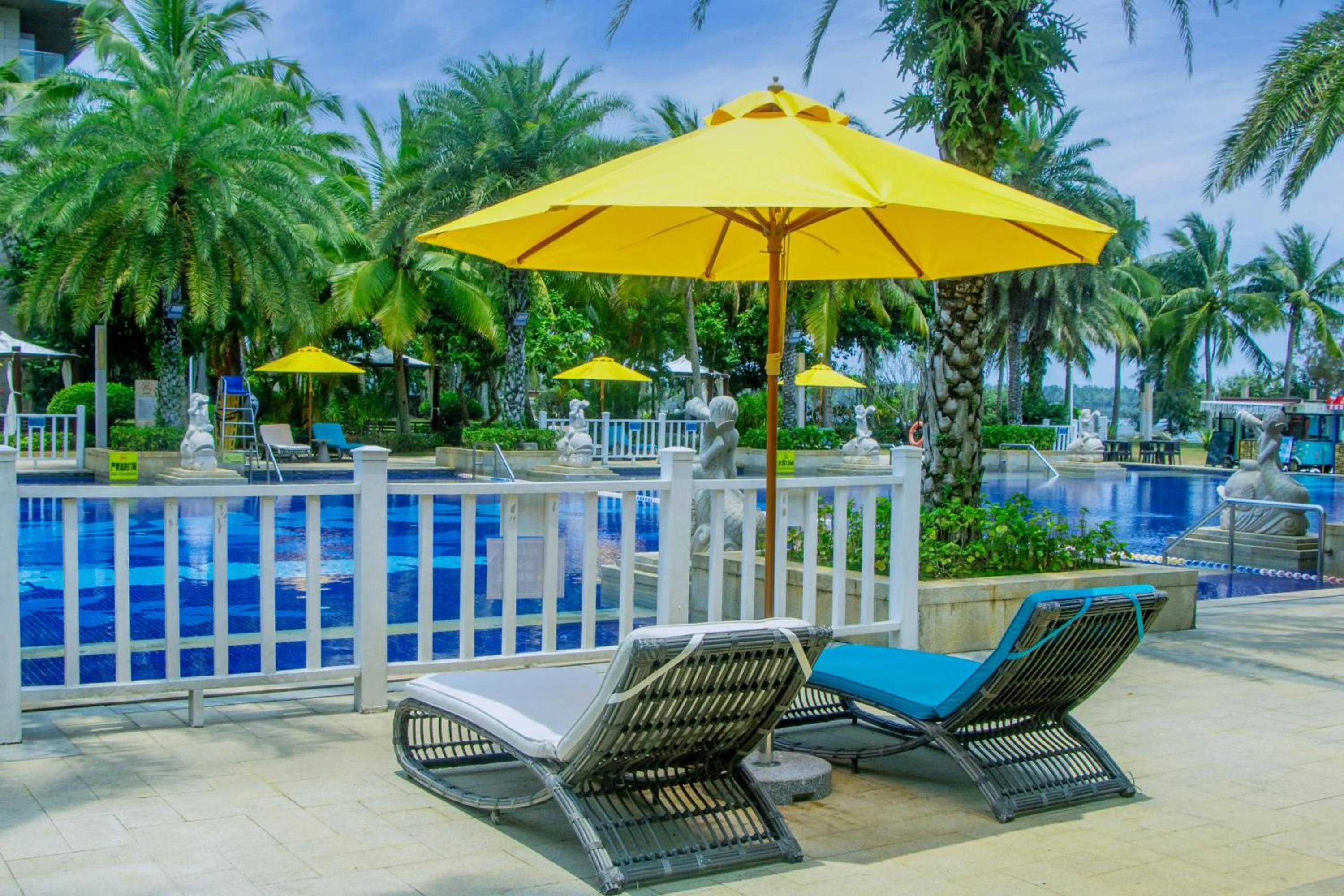 Spring in Wyndham Grand Plaza Royale Wenchang