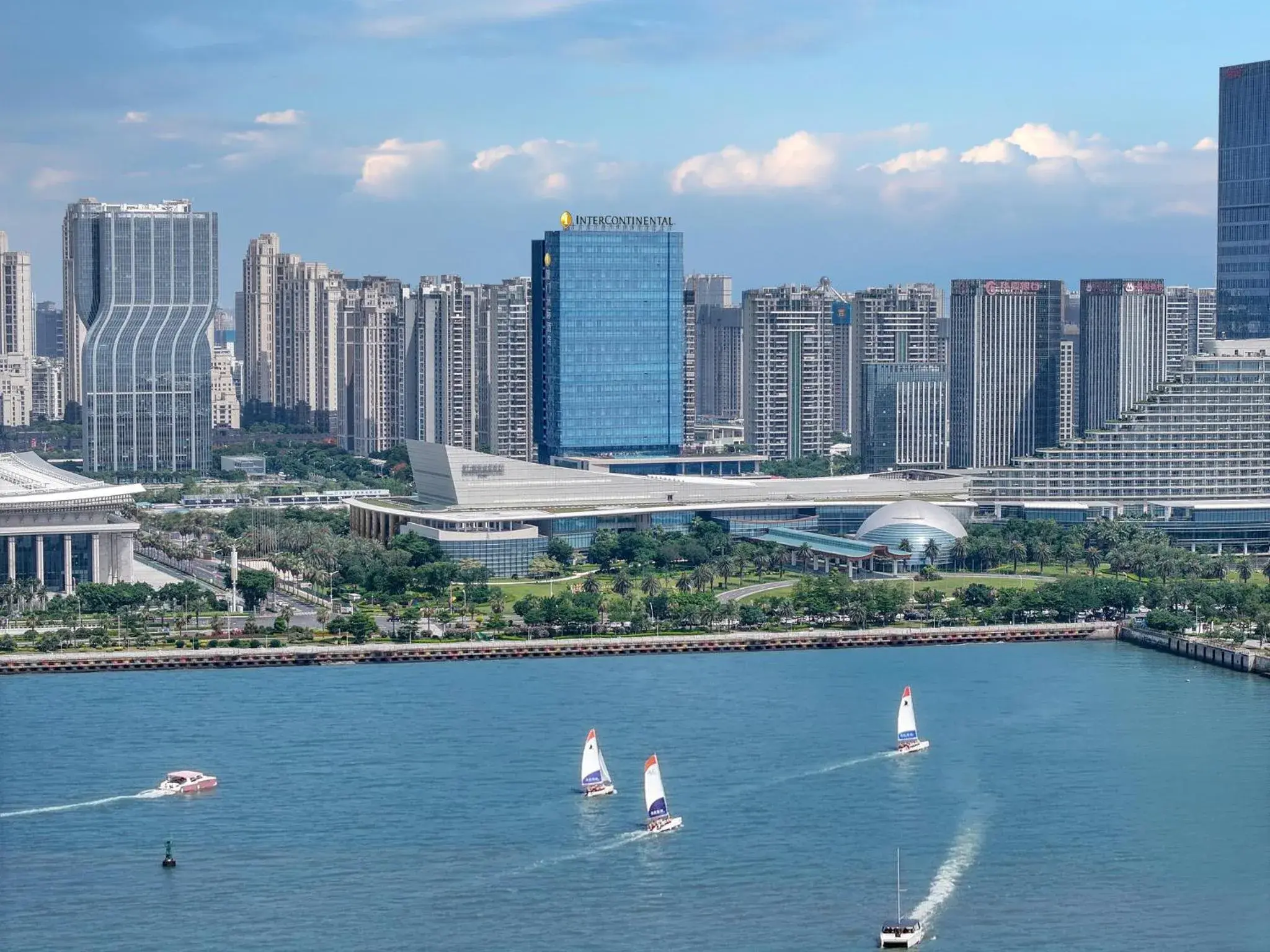 Property building in InterContinental Xiamen by IHG Property building in InterContinental Xiamen by IHG