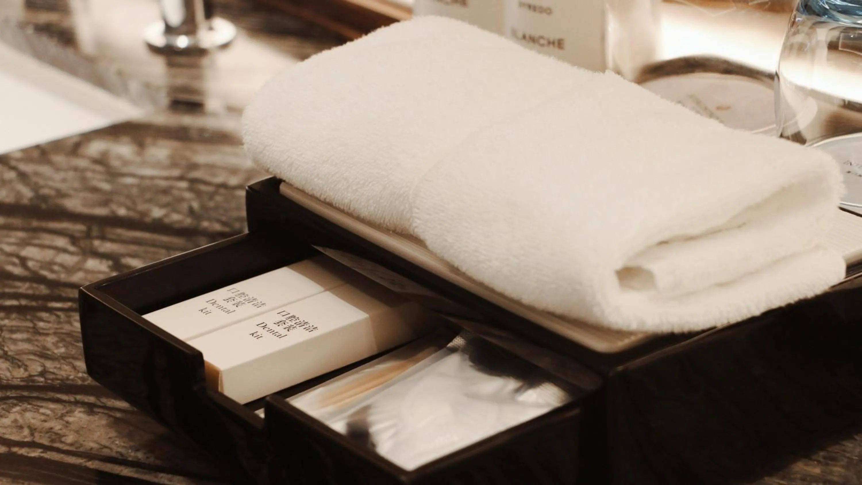 Photo of the whole room, Bed in InterContinental Xiamen by IHG