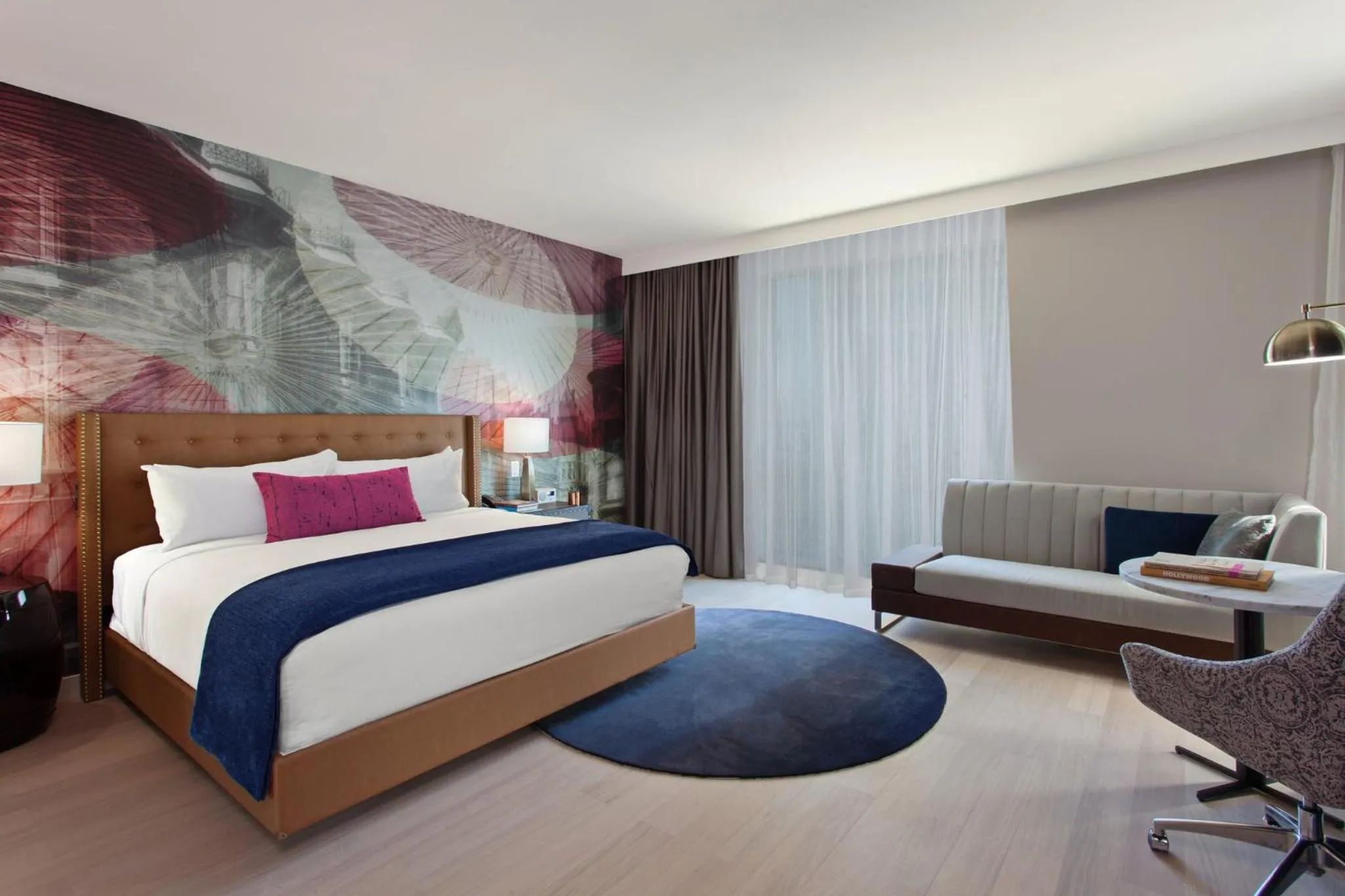 Photo of the whole room, Bed in Hotel Indigo Los Angeles Downtown by IHG