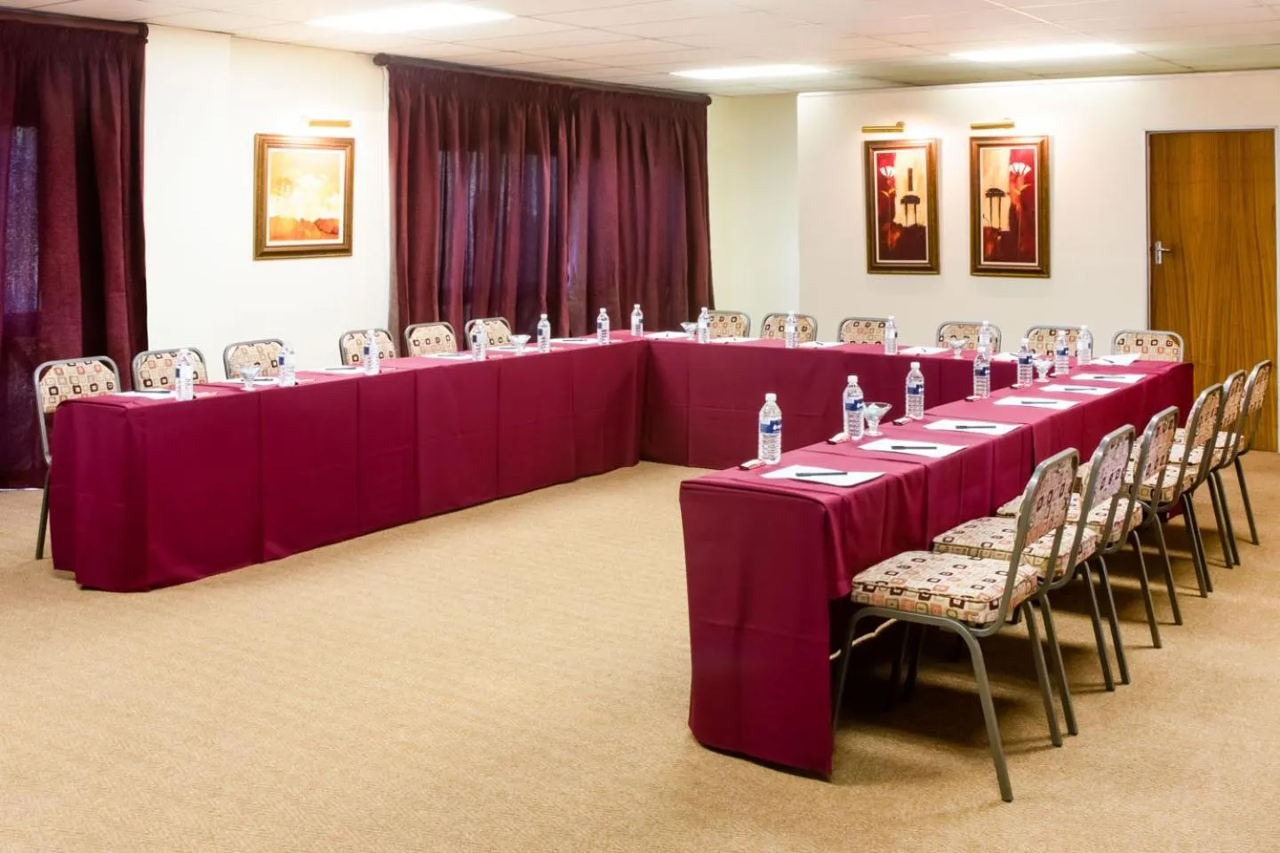 Meeting/conference room in Willows Garden Hotel Potchefstroom