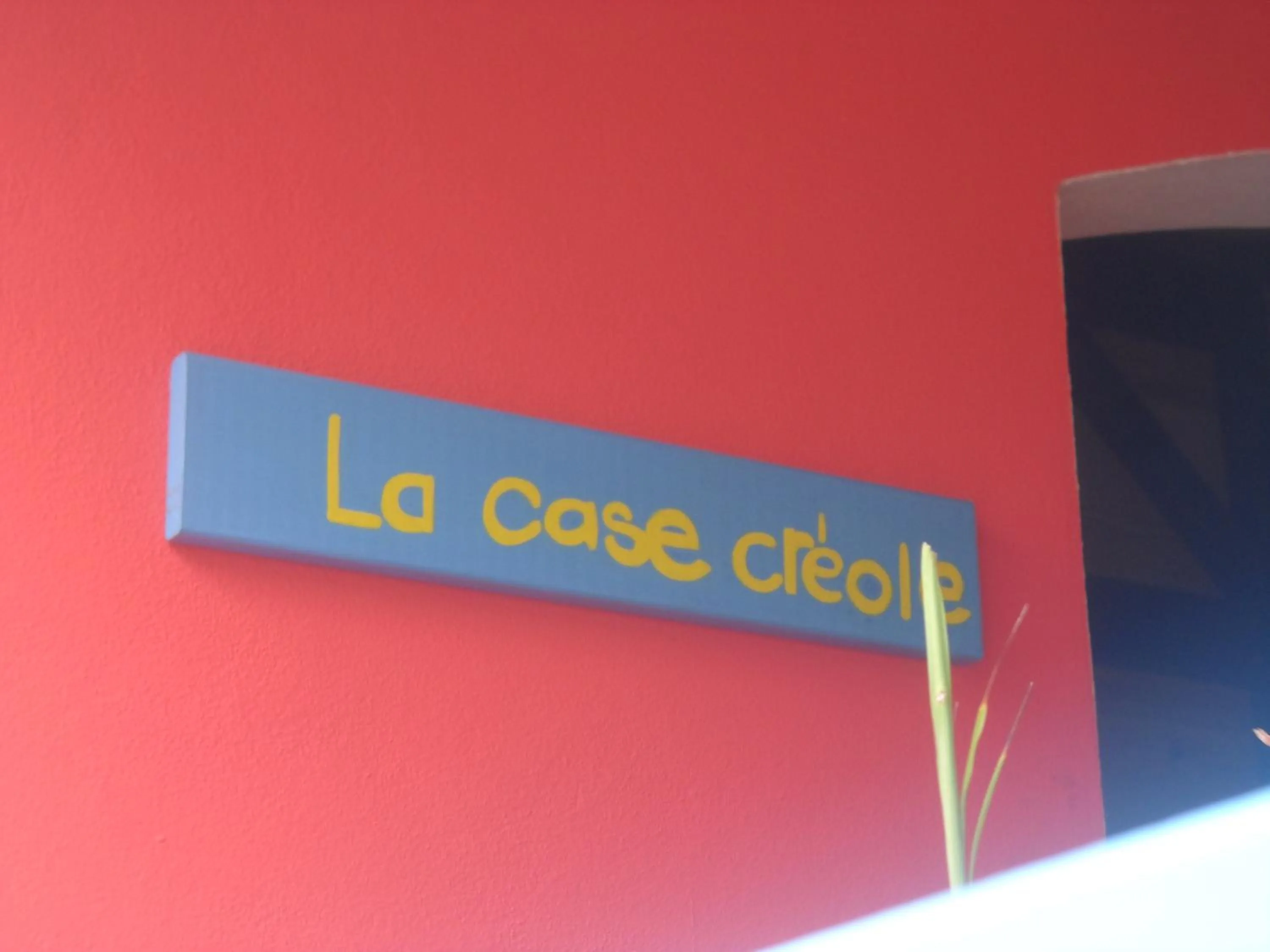 Decorative detail in Piton Bungalows Ecolodges