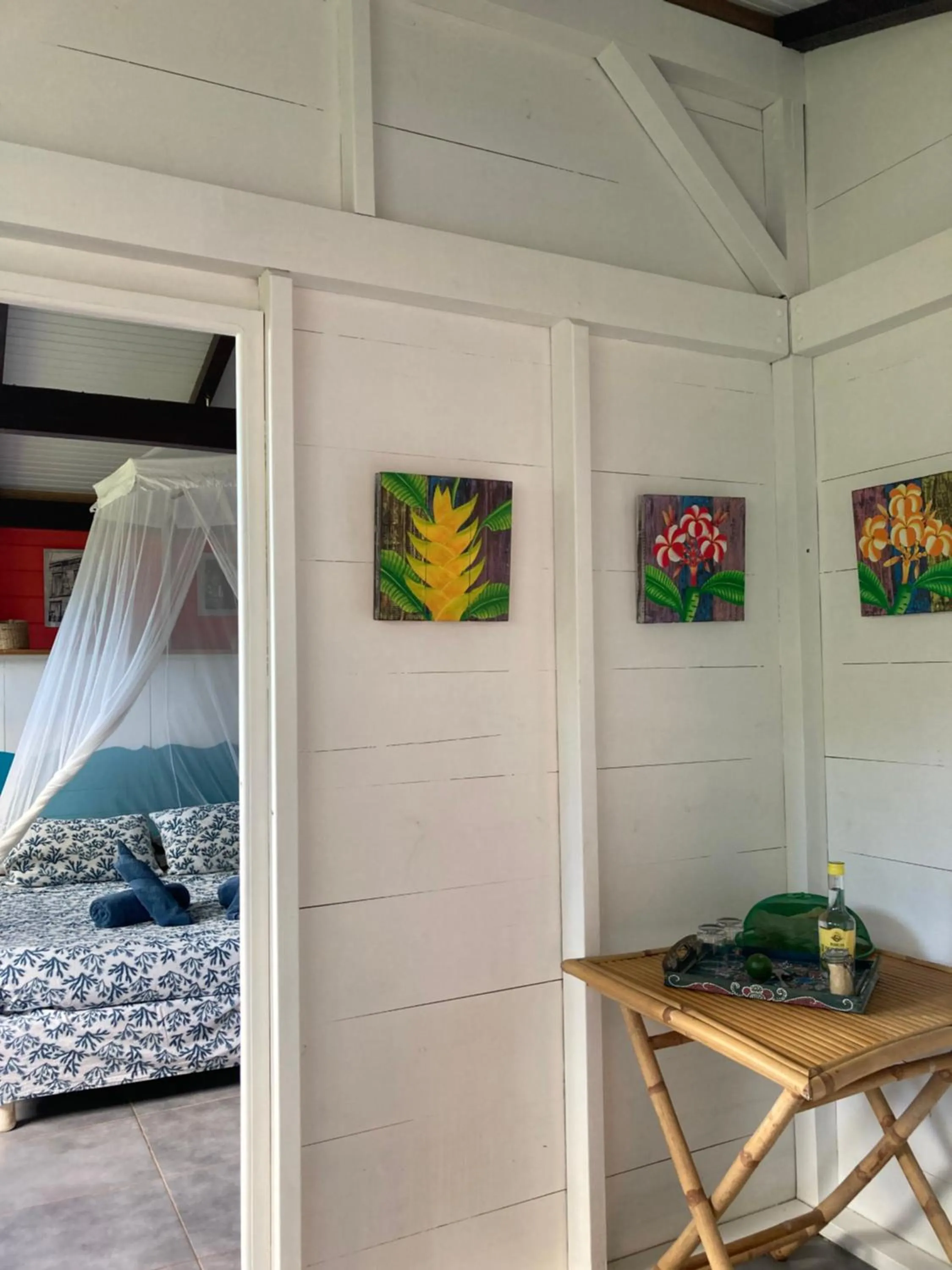 kitchen, Bed in Piton Bungalows Ecolodges