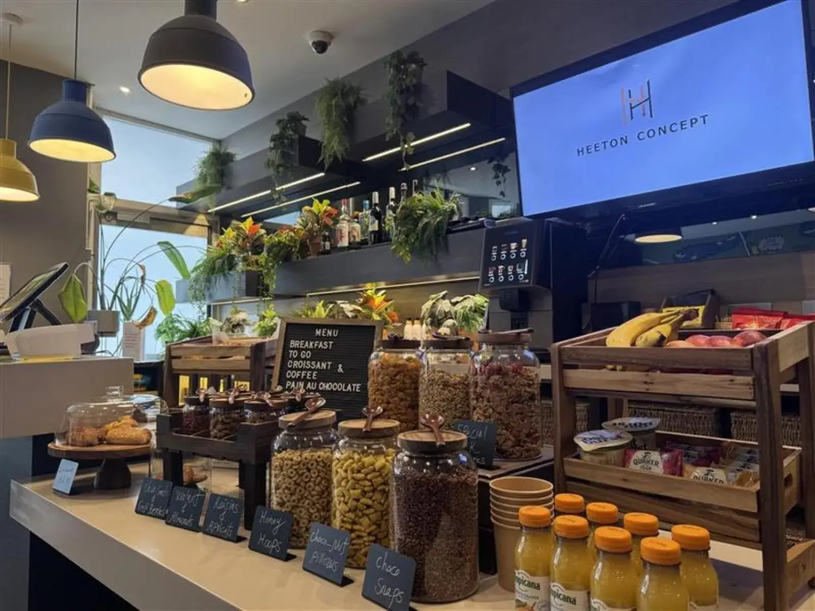 Breakfast in Heeton Concept Hotel - Kensington London Breakfast in Heeton Concept Hotel - Kensington London